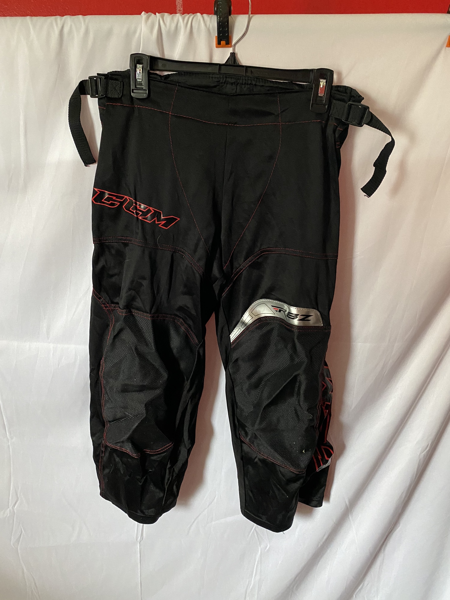 CCM Junior Large Inline Hockey Pants SidelineSwap