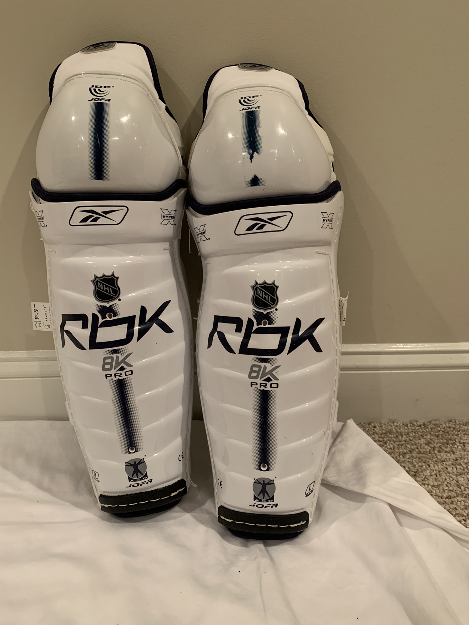 Pro Stock Reebok 8k Pro Shin Pads (Jofa Made) SidelineSwap