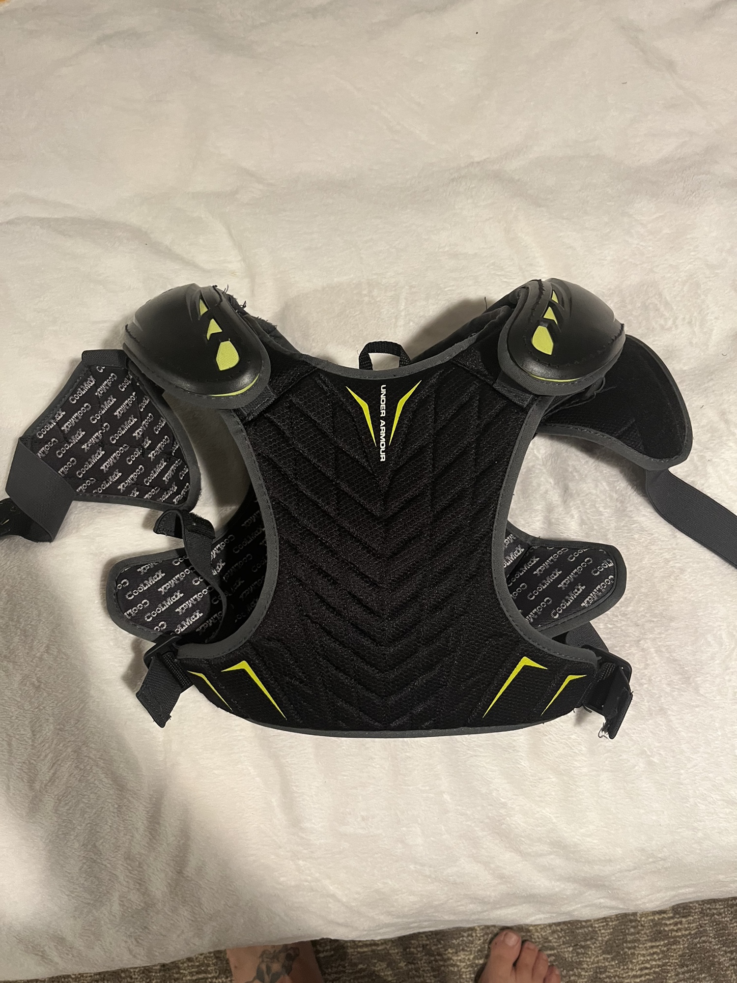 Under Armour lacrosse shoulder pads SidelineSwap