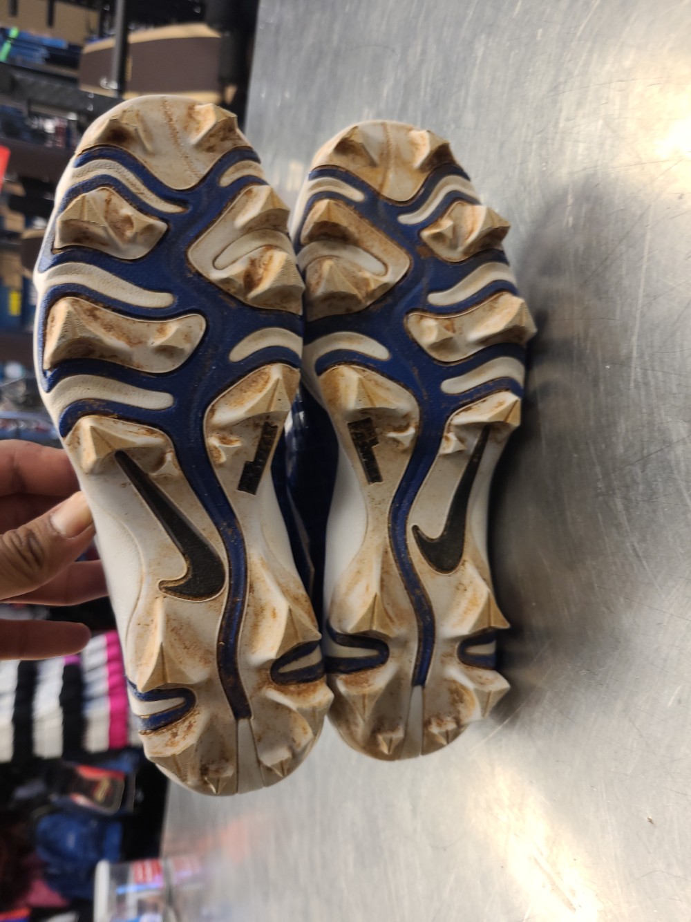 Nike Force Trout 6 Keystone Mid Molded Baseball Cleats Style AT3440