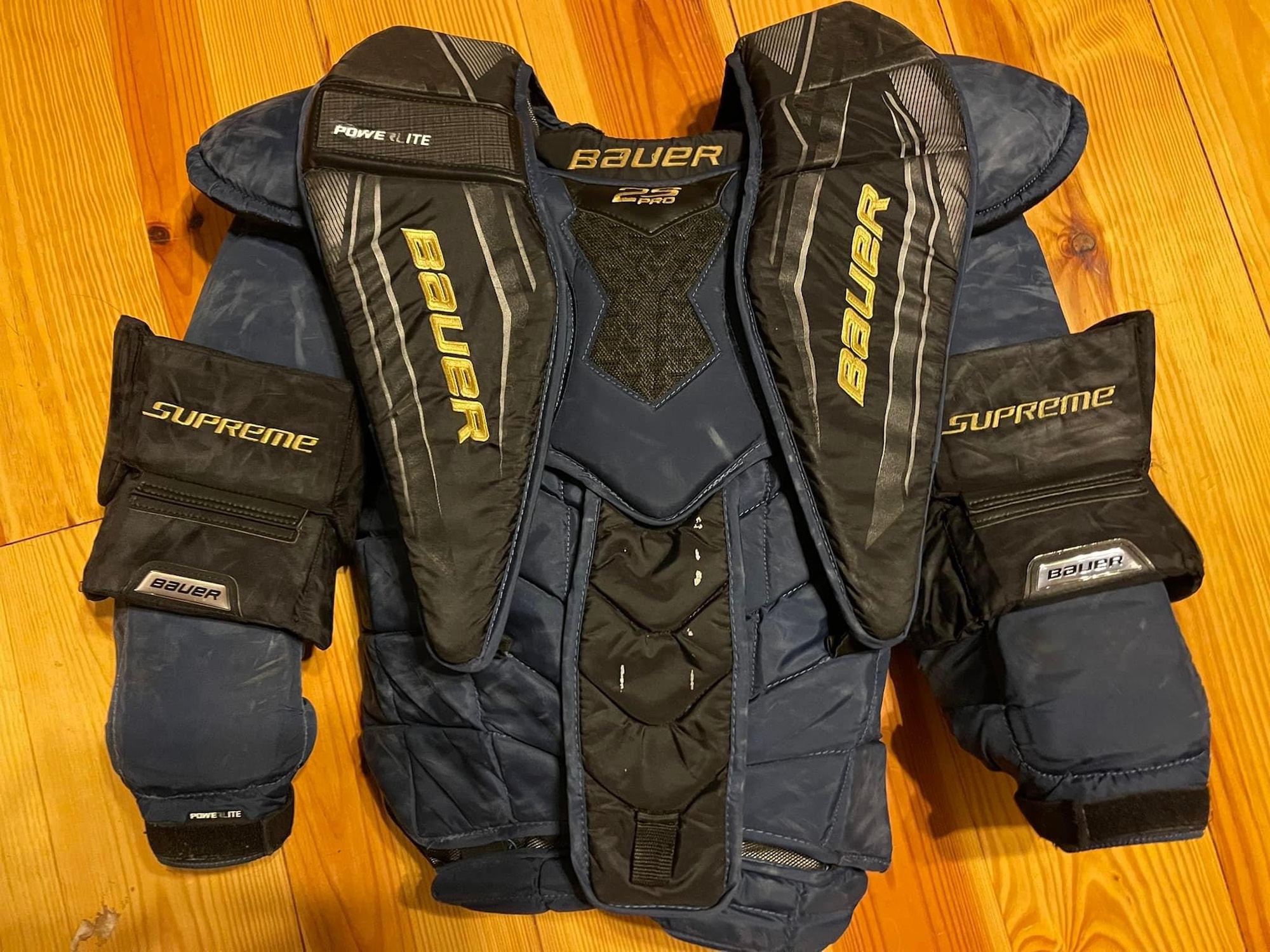 Bauer supreme 2S pro return chest & arm protector SidelineSwap