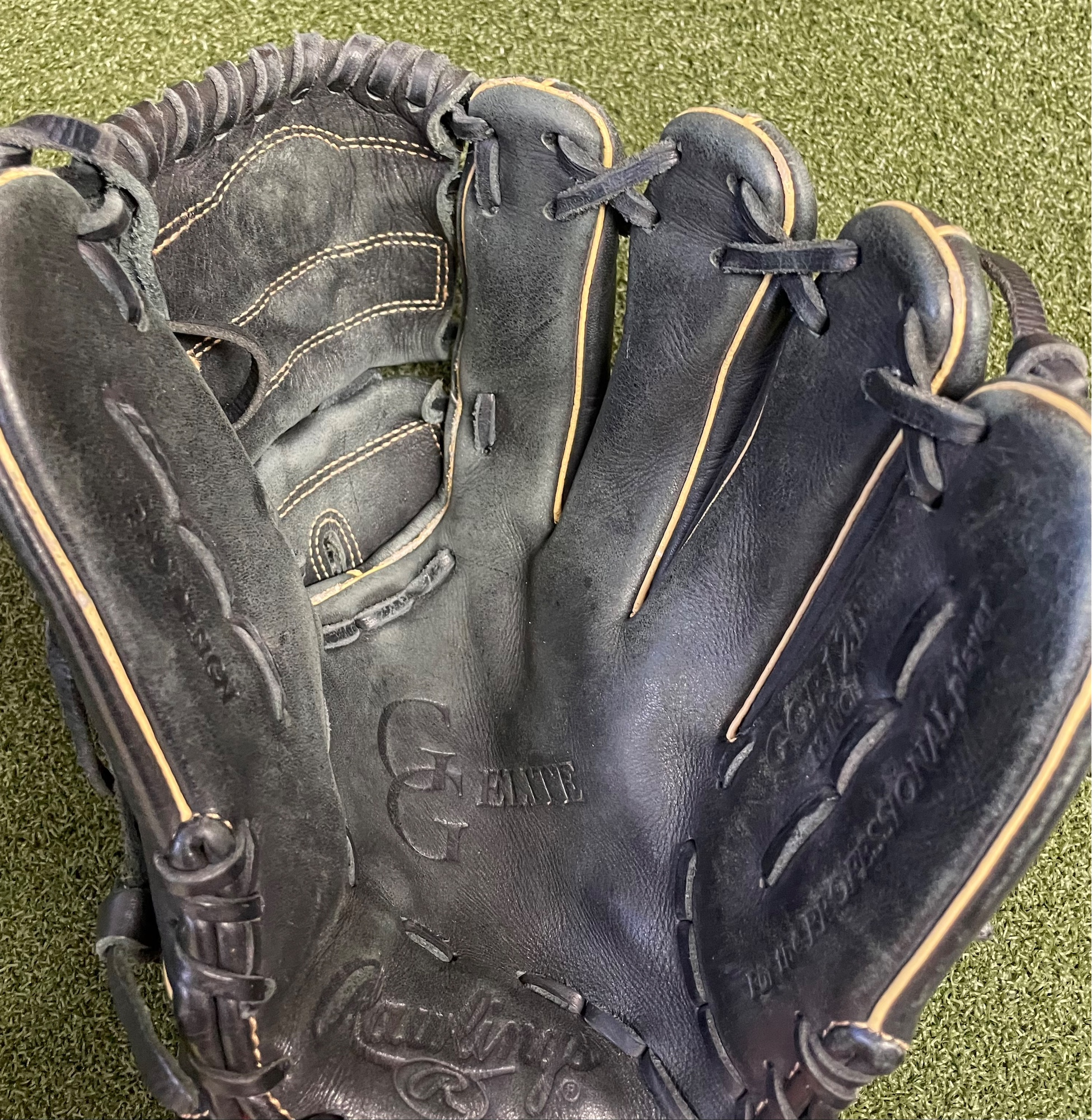 Rawlings GG Elite Baseball Glove (10313) SidelineSwap