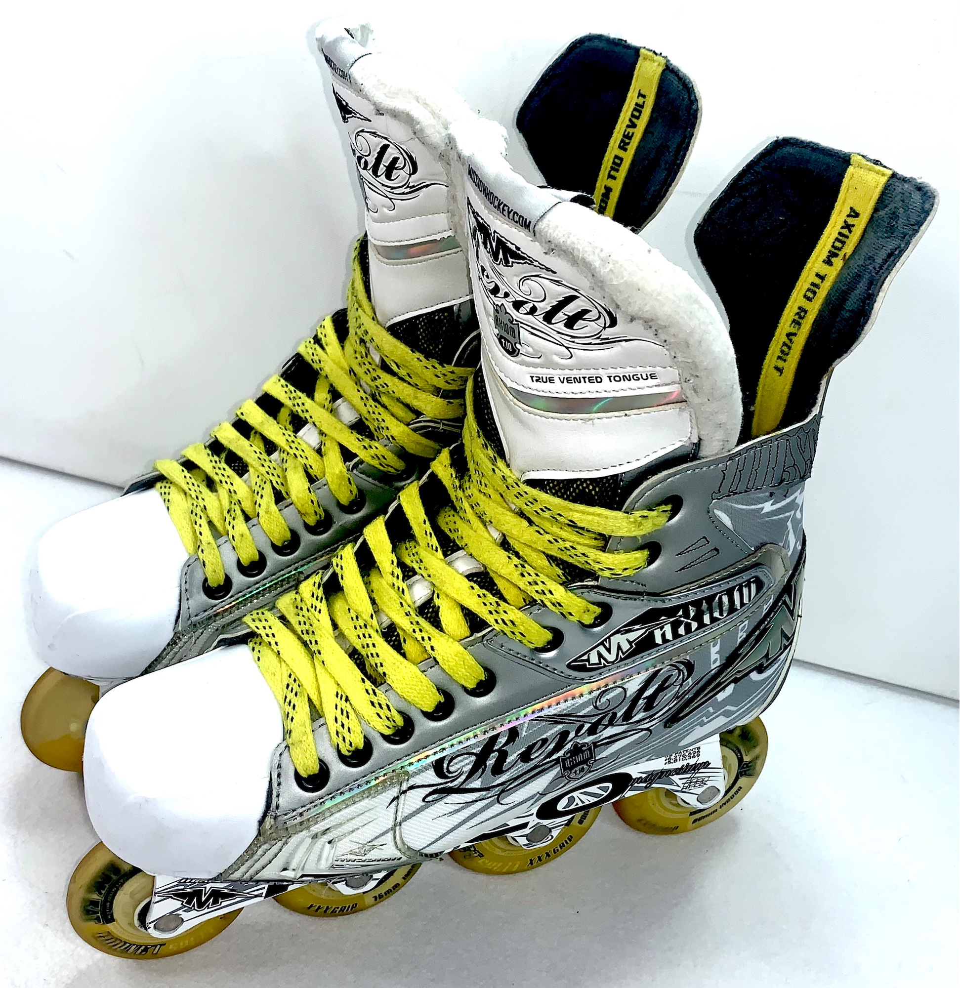 Mission AXIOM T10 Revolt Hockey Inline Skates Men's 10 D (11.5 US Men
