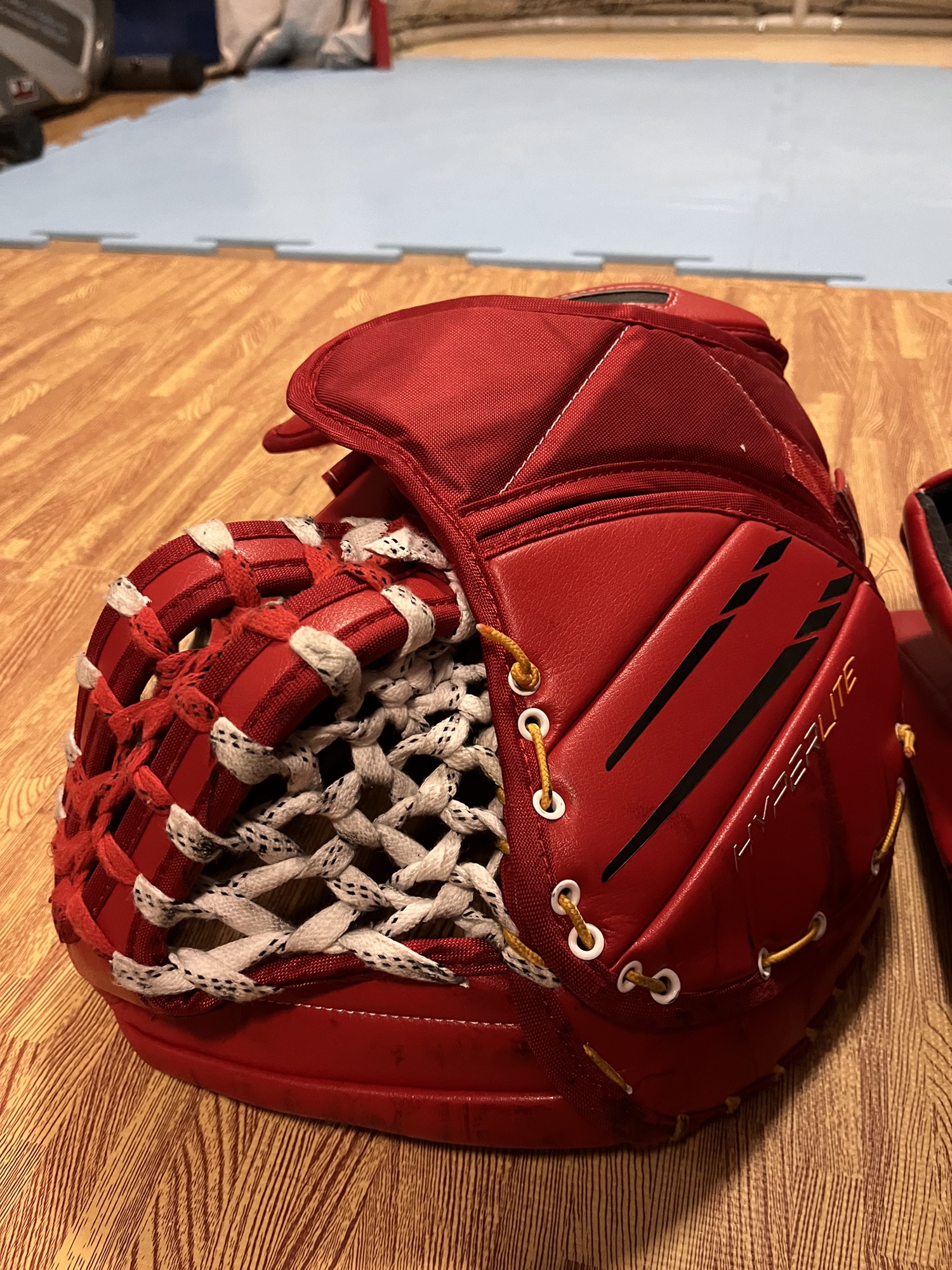 Pro Return Custom Hyperlite Glove and blocker Set SidelineSwap
