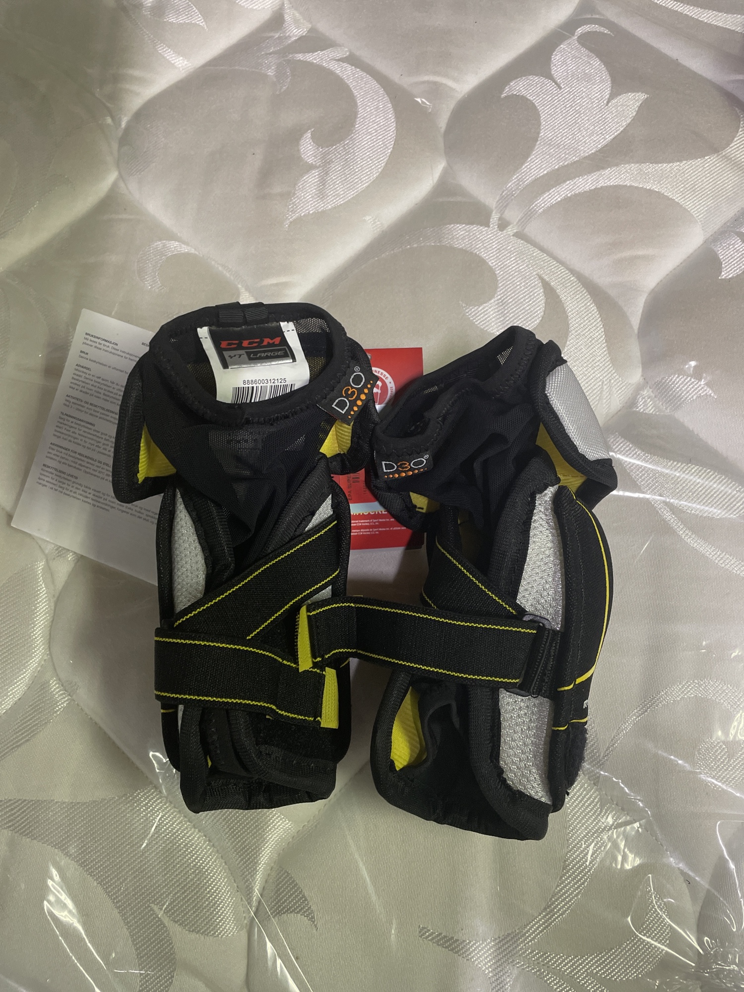 New Large CCM Super Tacks Elbow Pads SidelineSwap