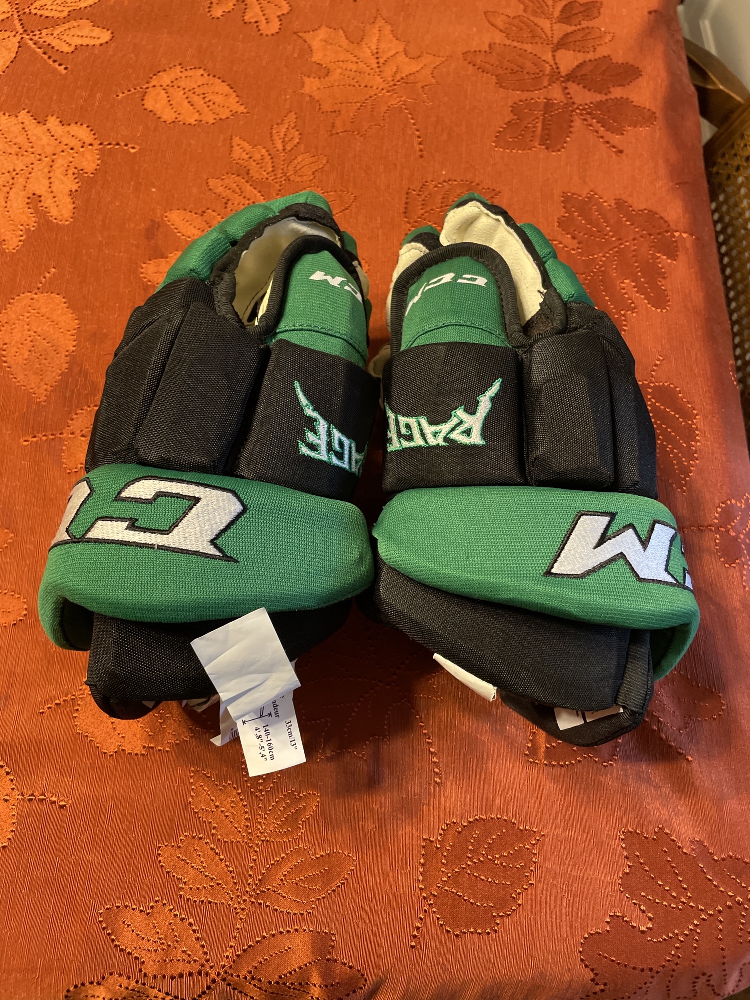 Carolina Rage Hockey gloves SidelineSwap