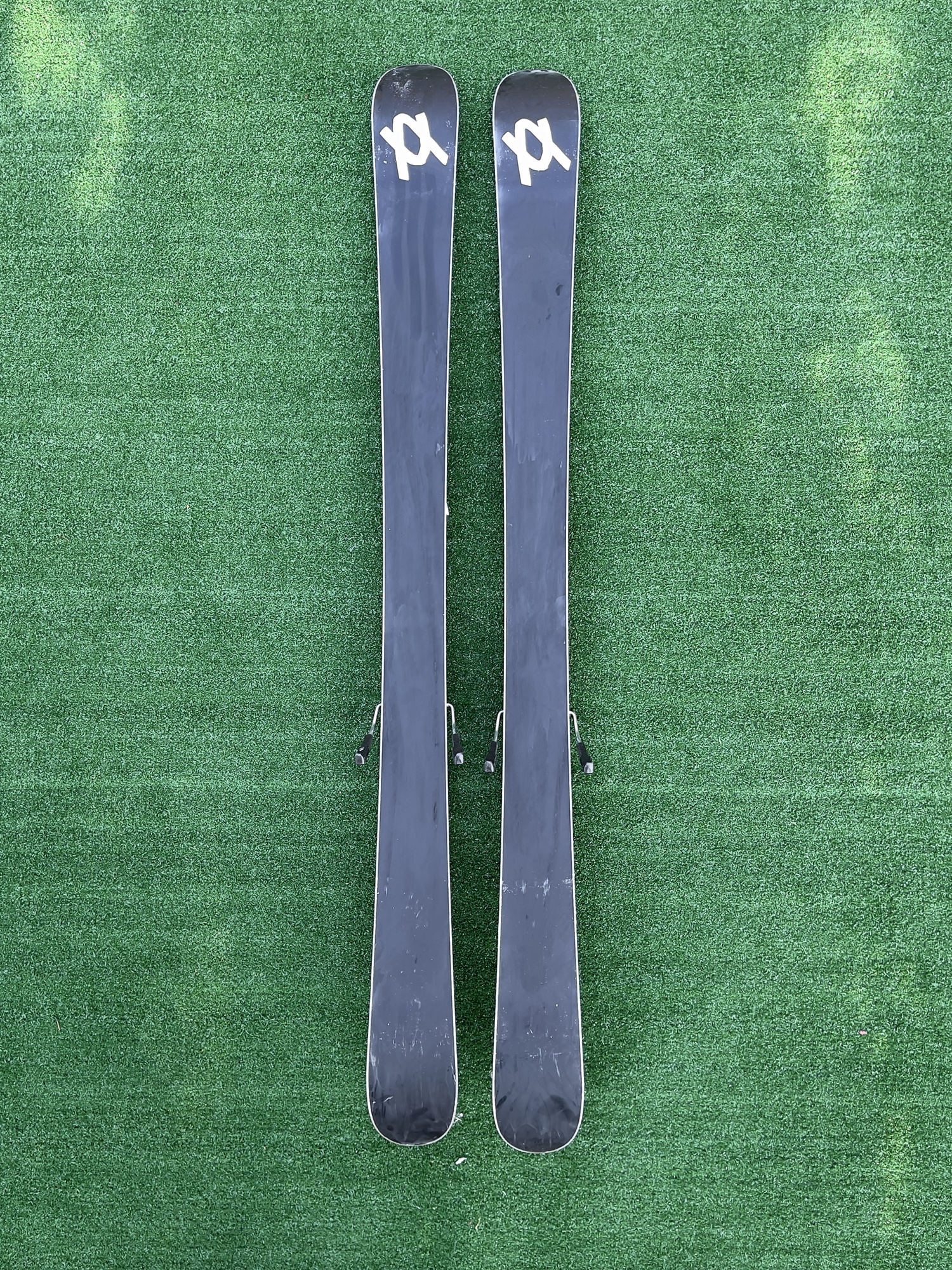 Volkl Bridge Twin Tip Skis 128cm Dynastar Team 7 Bindings