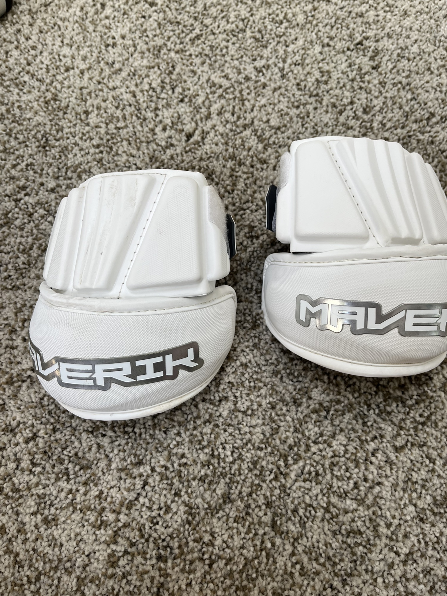 Maverick elbow pads SidelineSwap