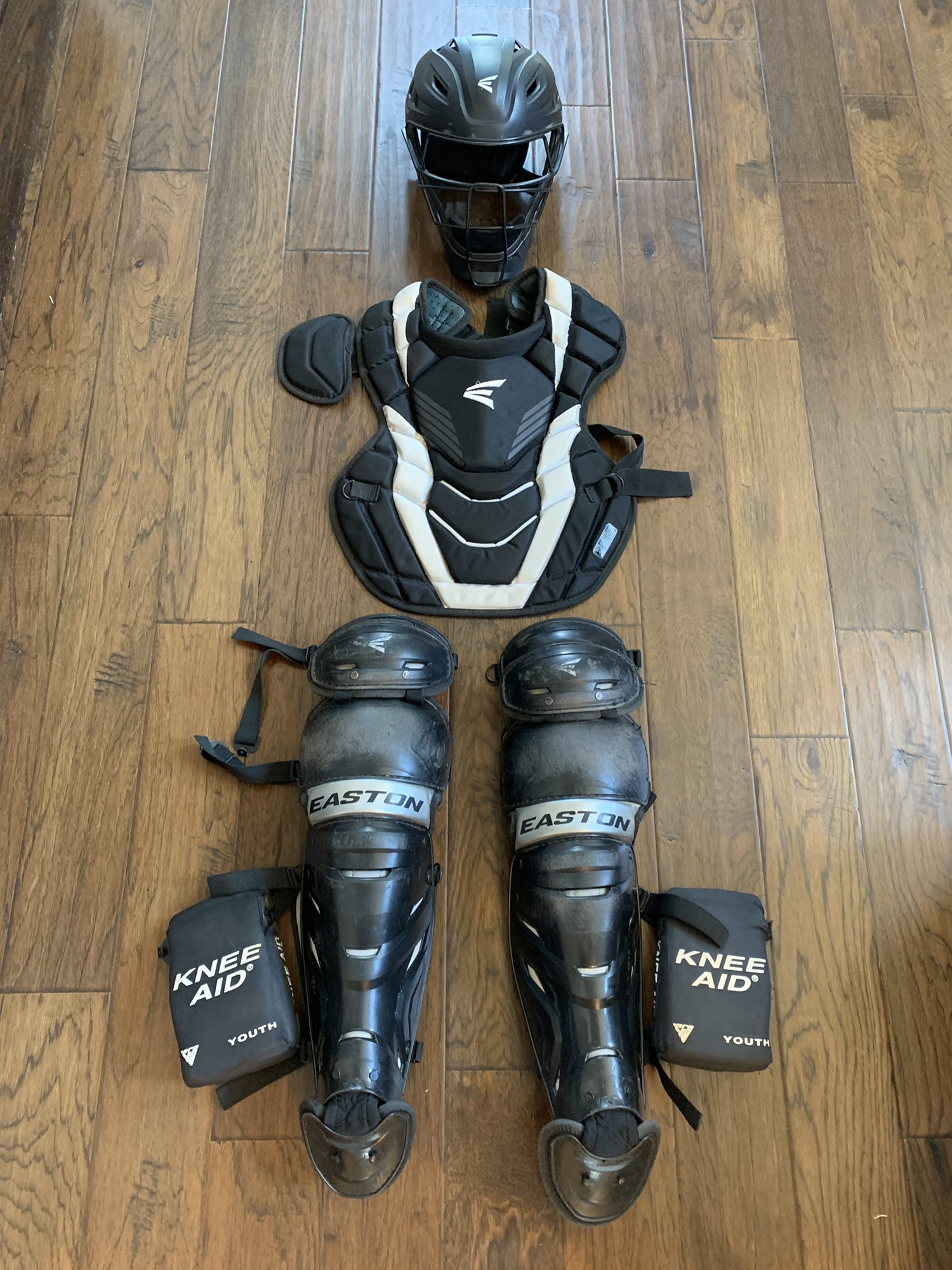 Easton Elite X Catchers Gear SidelineSwap