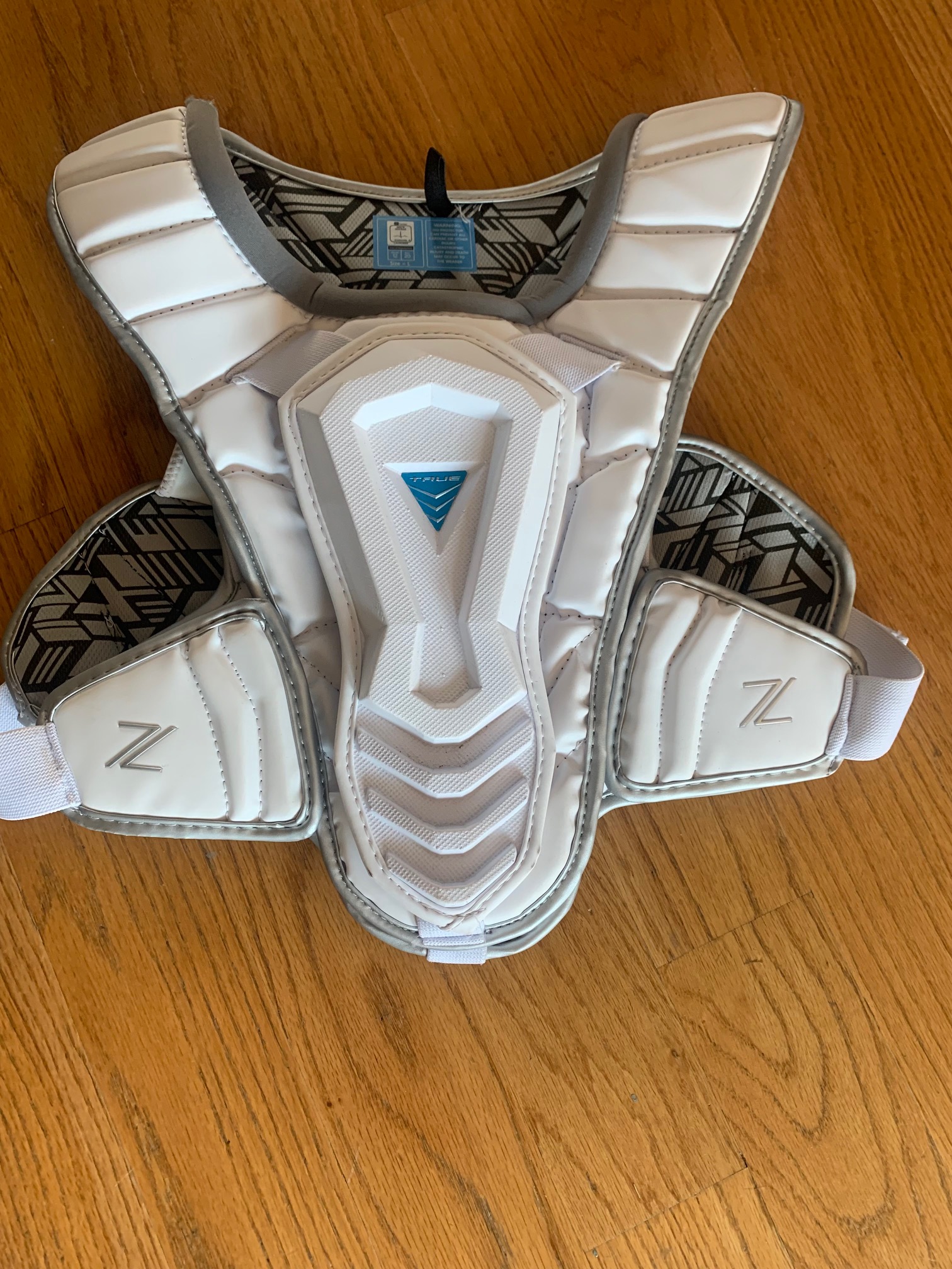 New Large True Zerolyte Shoulder Pads SidelineSwap
