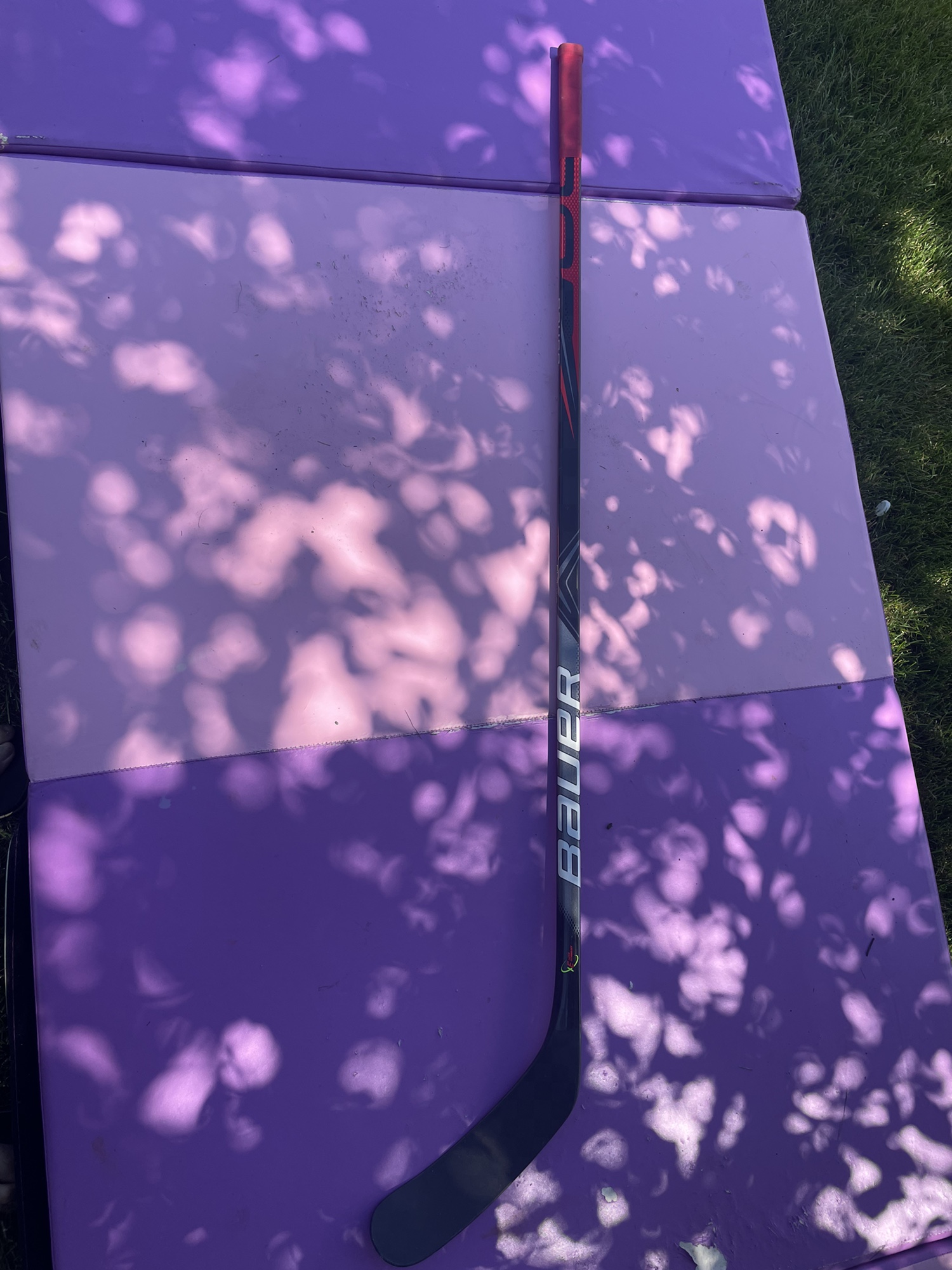 Senior Right Handed Pro Stock Vapor FlyLite Hockey Stick SidelineSwap