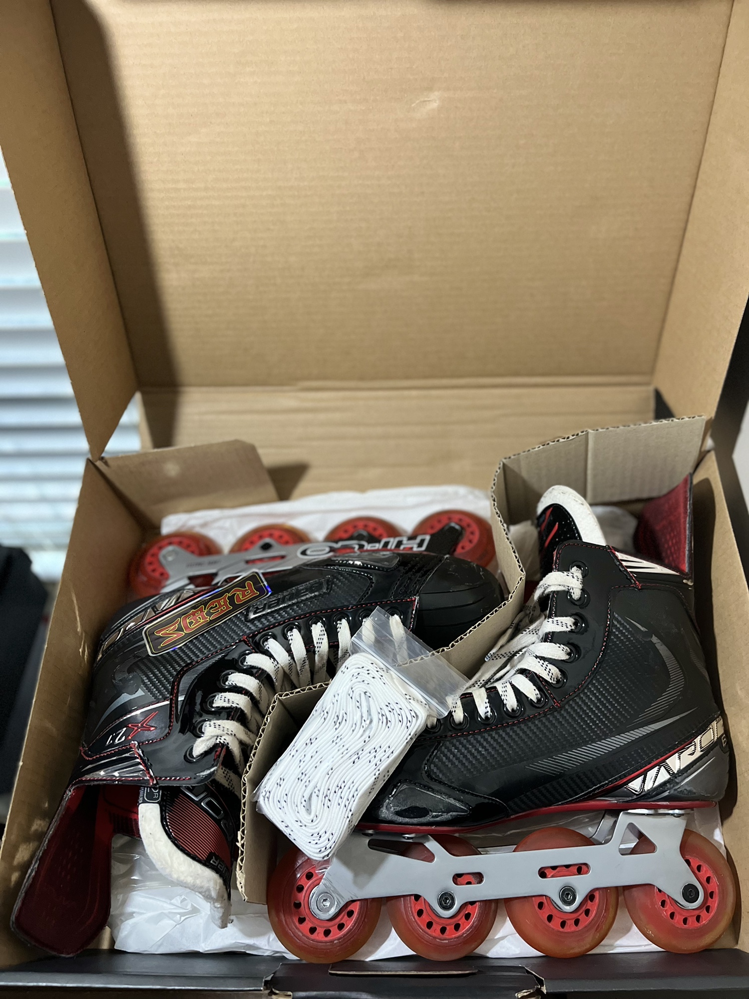 Used Bauer Regular Vapor X2.7R Inline Skates SidelineSwap