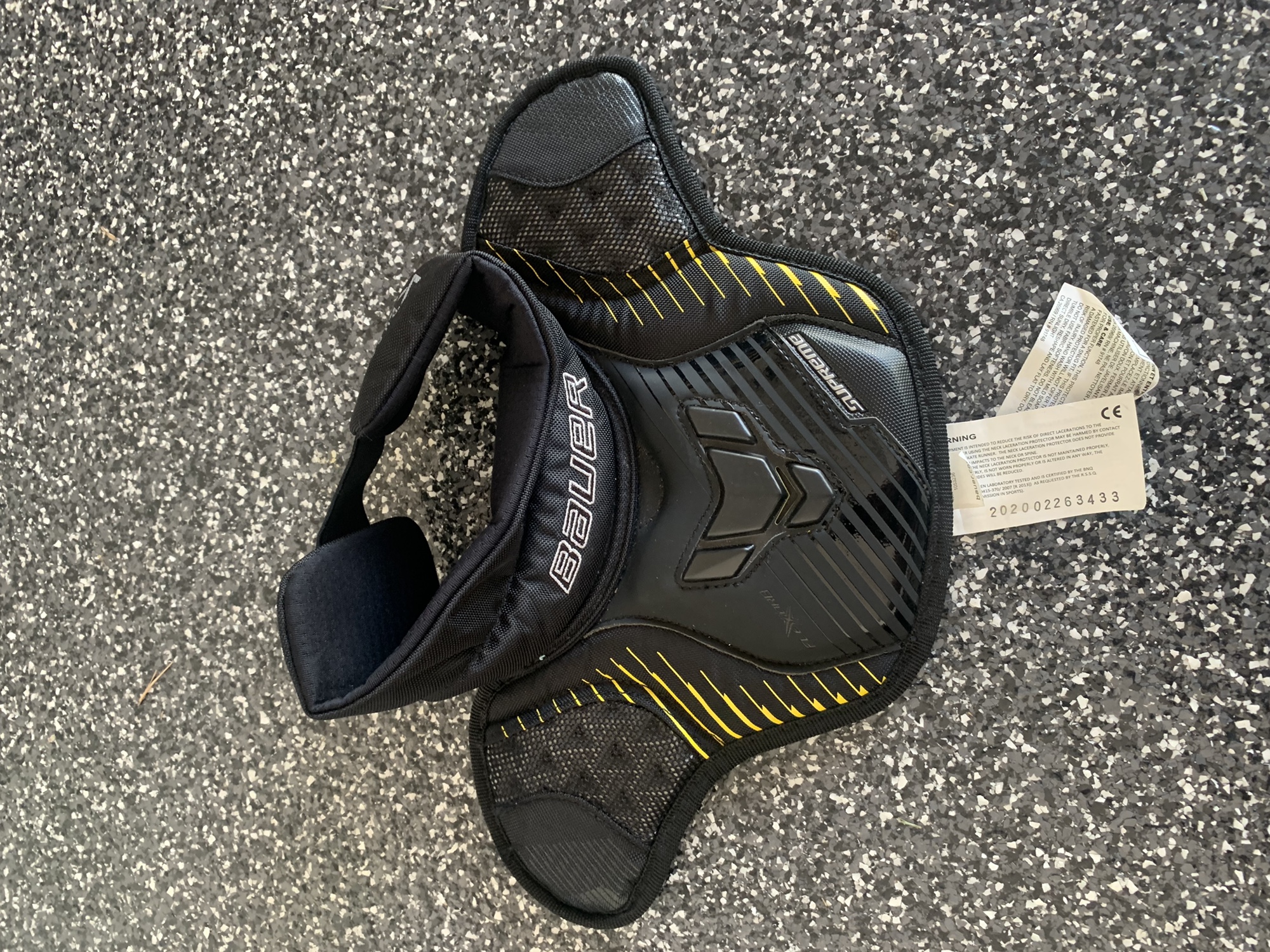 Junior Bauer Neck Guard SidelineSwap