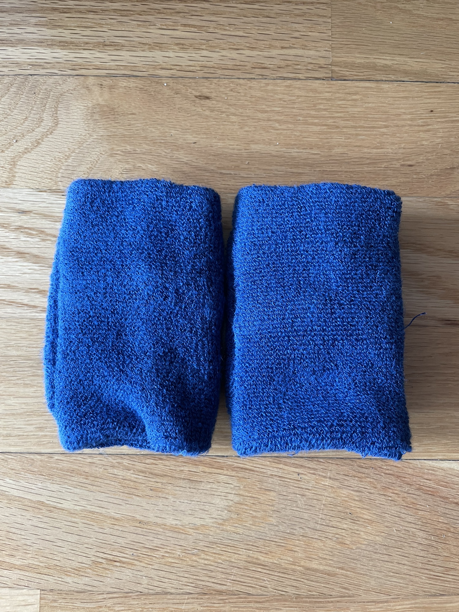 Bauer Hockey Slash/Wrist Guards SidelineSwap