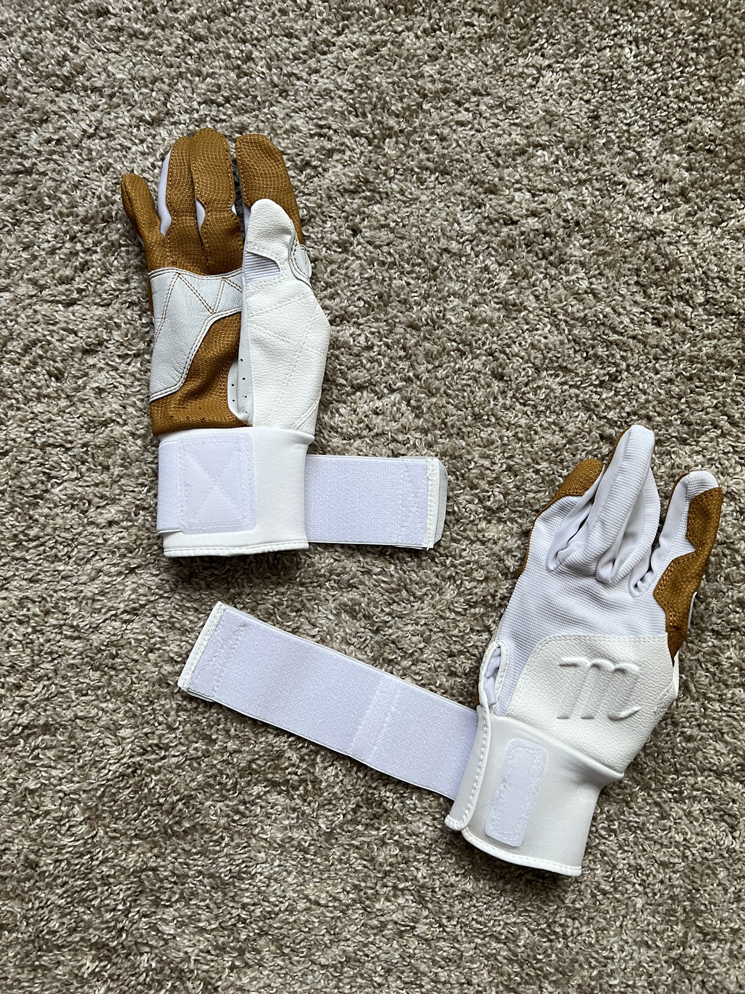 Marucci Blacksmith Batting Gloves SidelineSwap