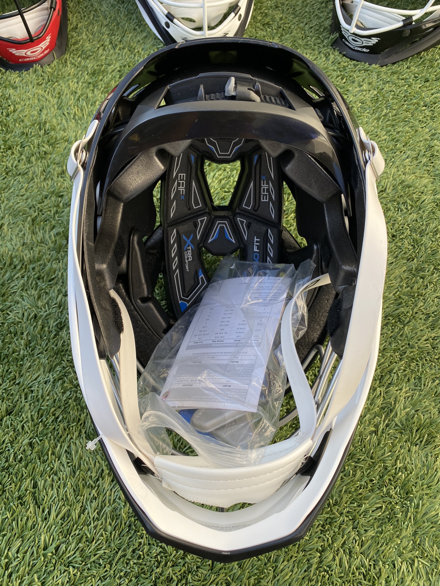 *BRAND NEW* Black Cascade XRS Helmet SidelineSwap