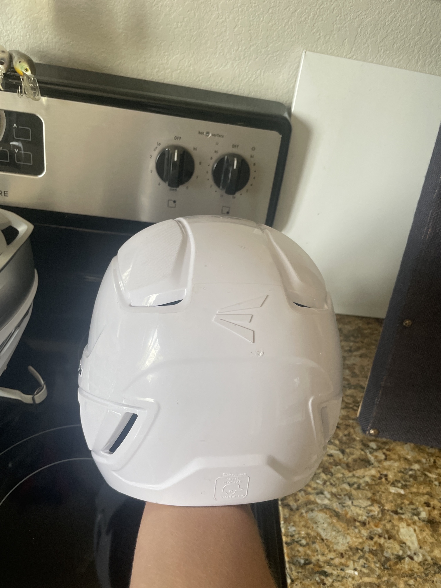 New Medium/Large Easton Alpha Batting Helmet With Jaw Guard SidelineSwap