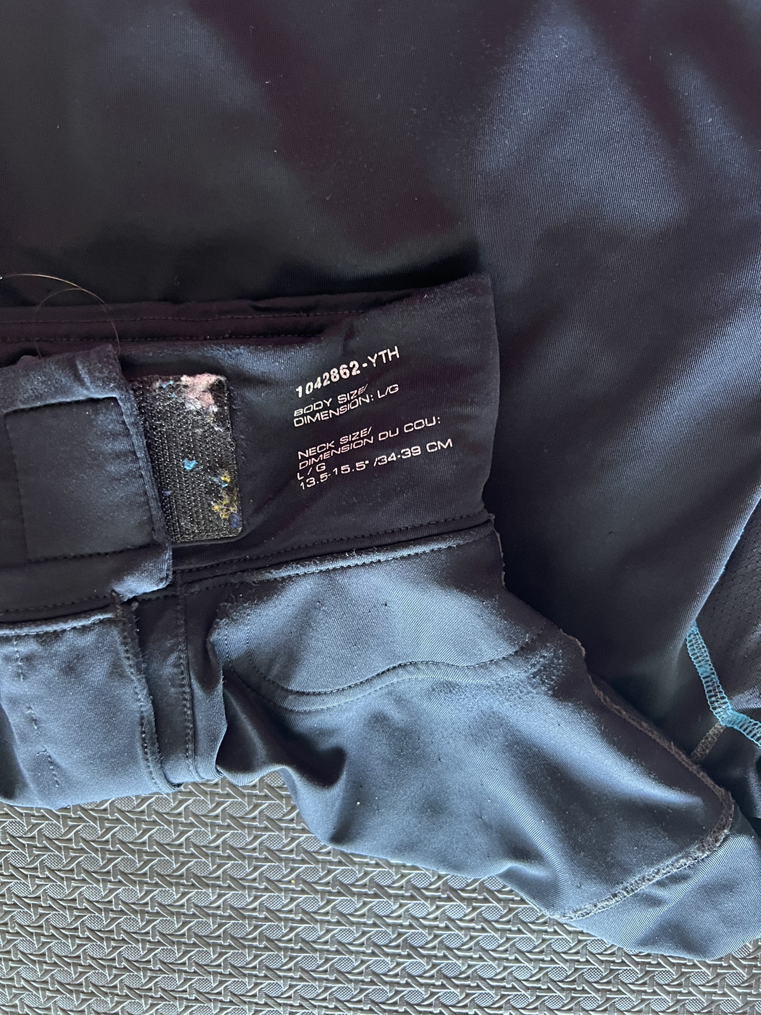 Bauer Neck Protector Shirt Youth Large SidelineSwap