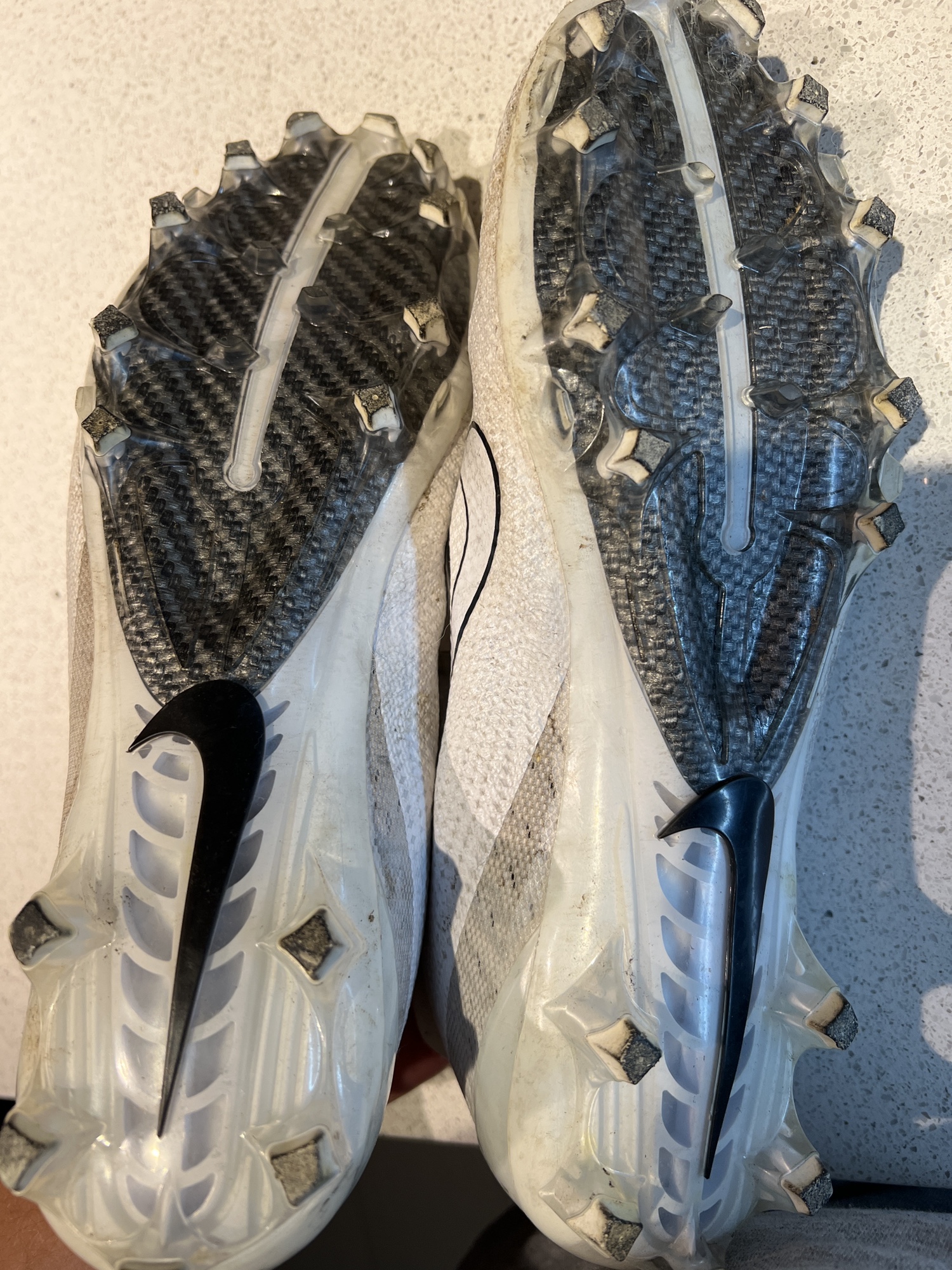 vapor untouchable pro cleats