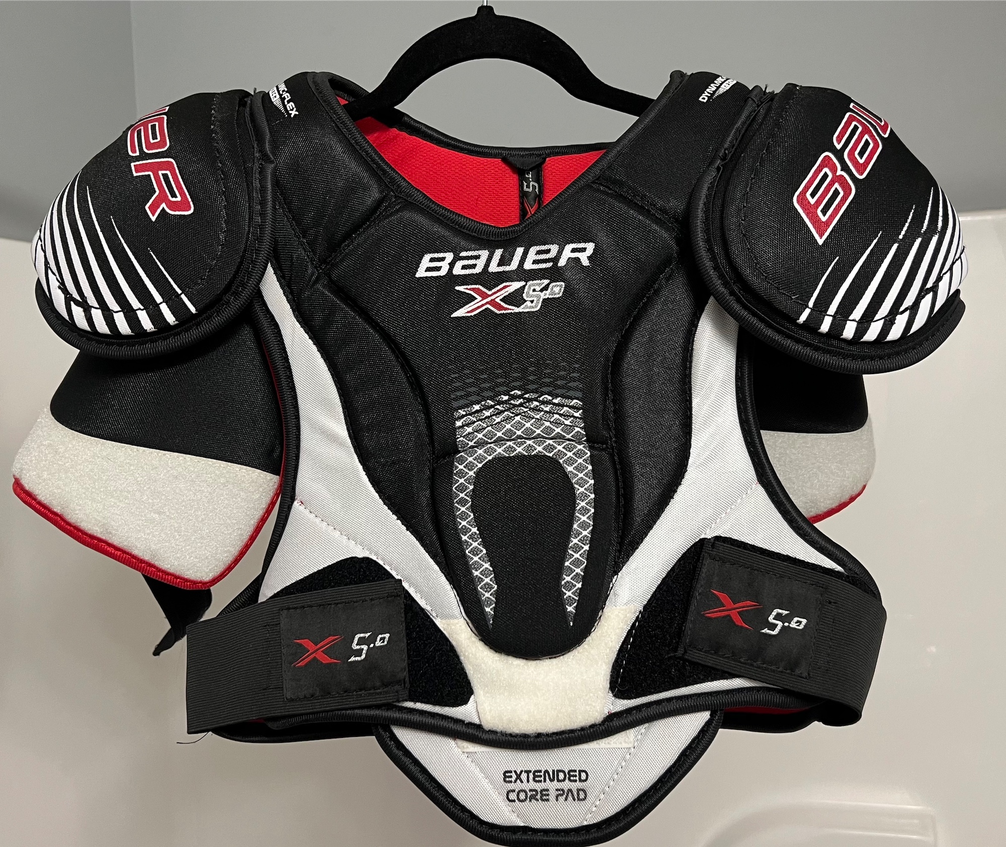 Senior Medium Bauer Vapor X 5.0 Shoulder Pads SidelineSwap