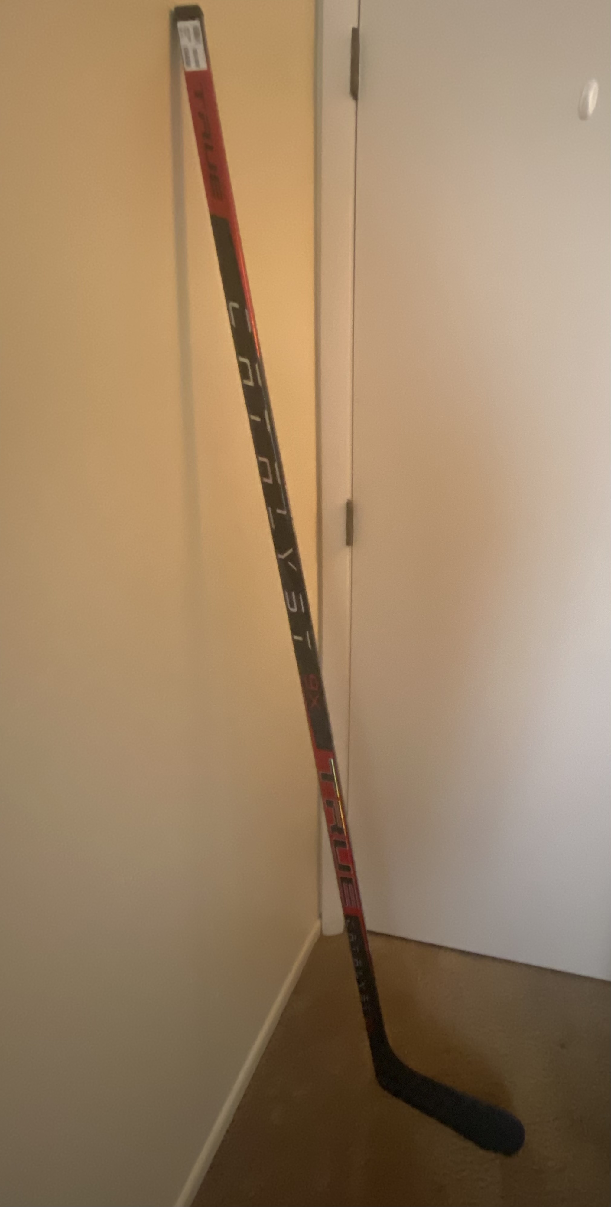 Senior New True Catalyst 9X CUSTOM Hockey Stick TC2 SidelineSwap