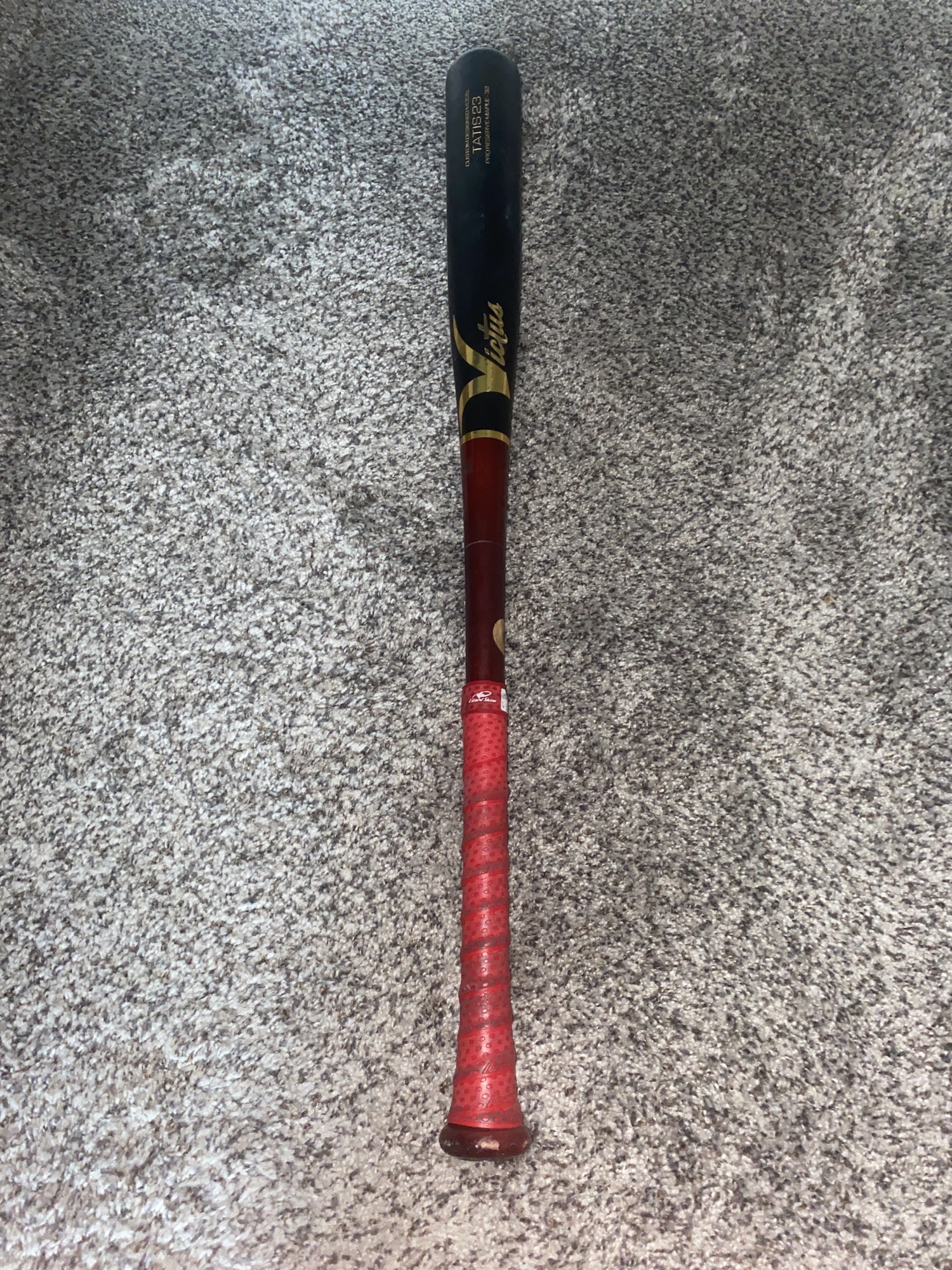 Victus wood bat TATIS23 32 inch 3 SidelineSwap
