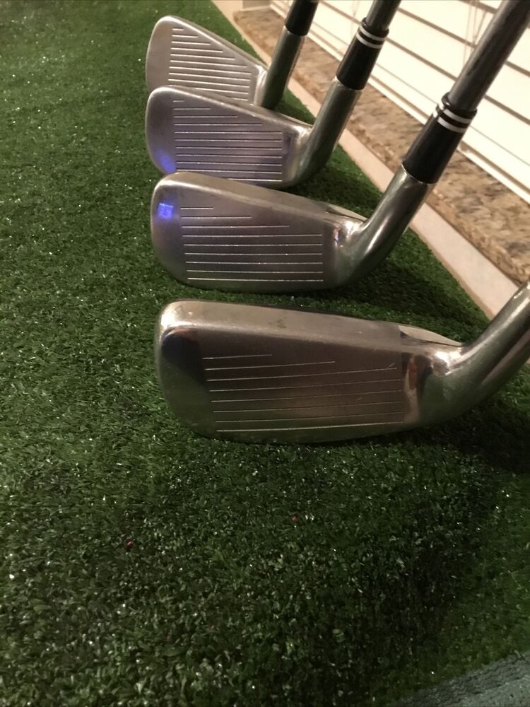 Cleveland Hibore Hybrids & Iron Set (3H, 4H, 5H, 8I) Seniors Graphite