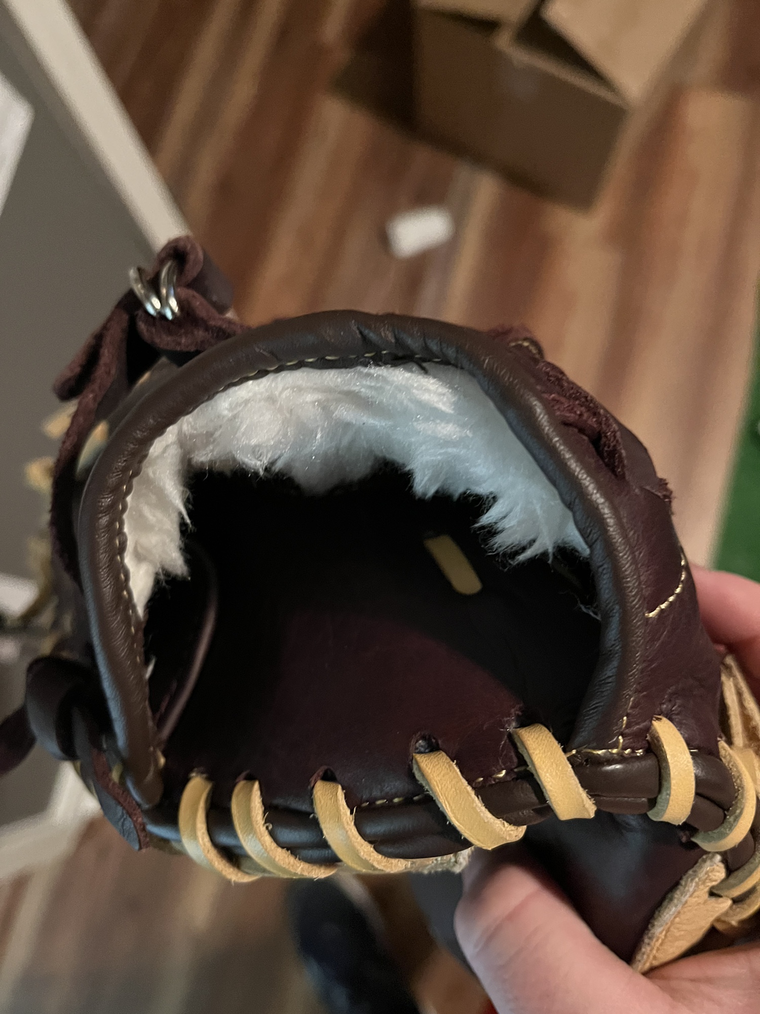 Mizuno left handed throw catchers mitt SidelineSwap