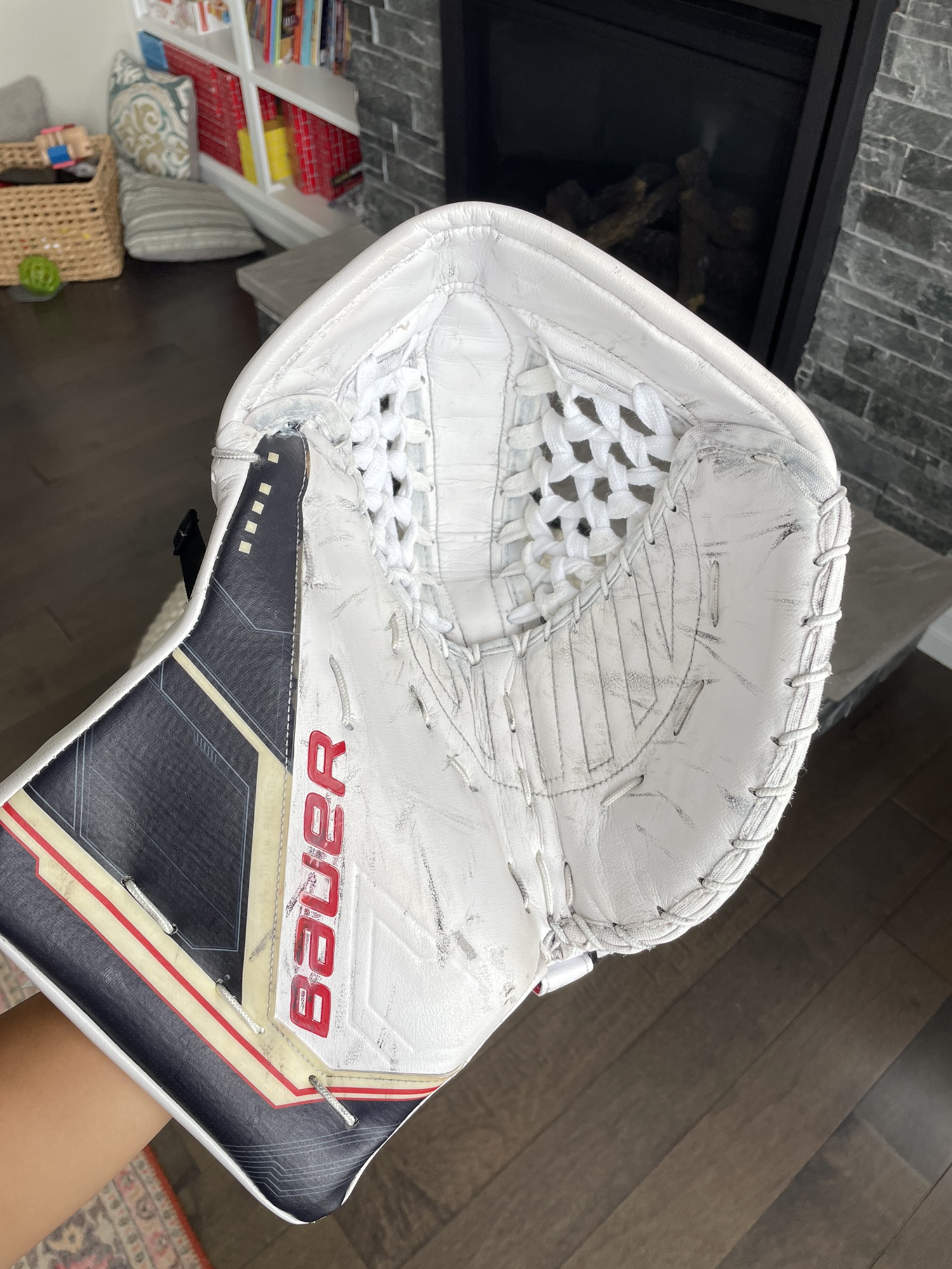 Bauer Supreme Pro Stock Mach Goalie Glove SidelineSwap