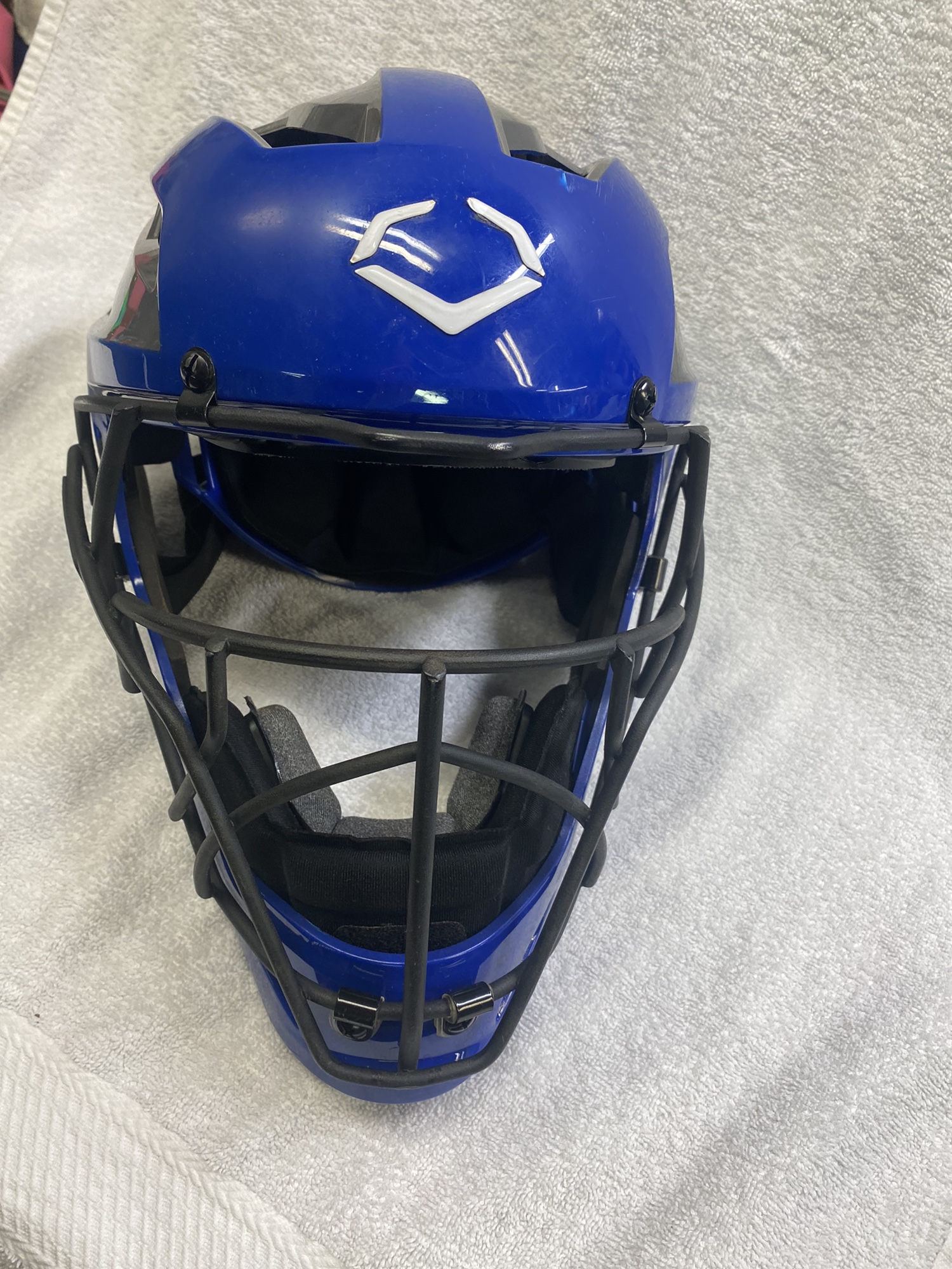 Evoshield catcher mask SidelineSwap