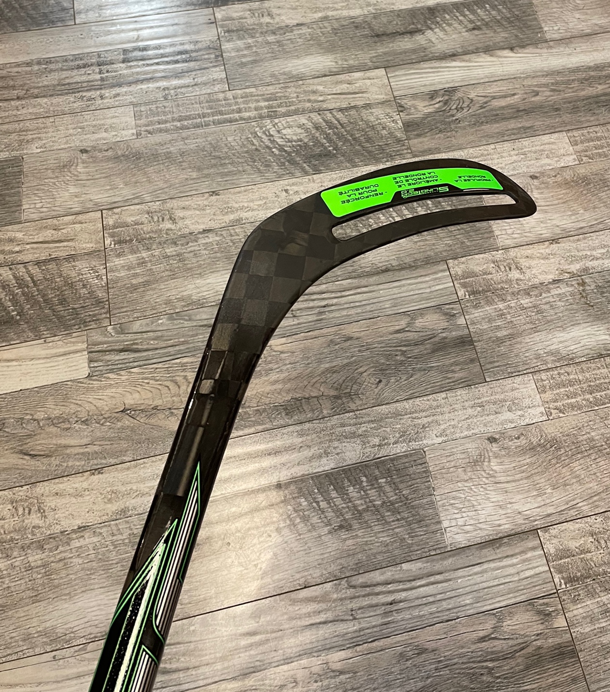 New! 77 Flex LH P28 Bauer Sling Hockey Stick SidelineSwap