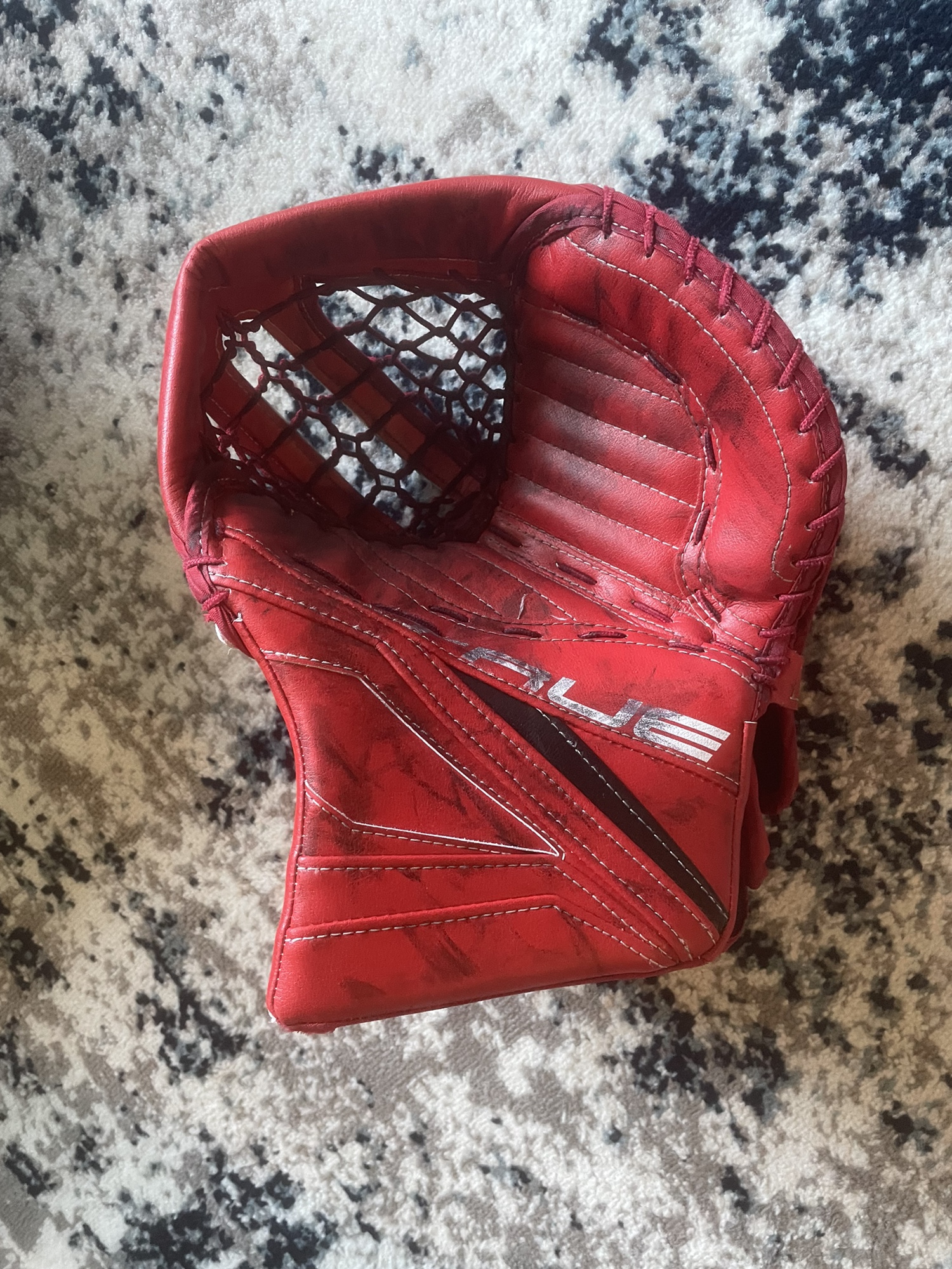 Used 12.2 True Goalie Glove Pro Stock SidelineSwap