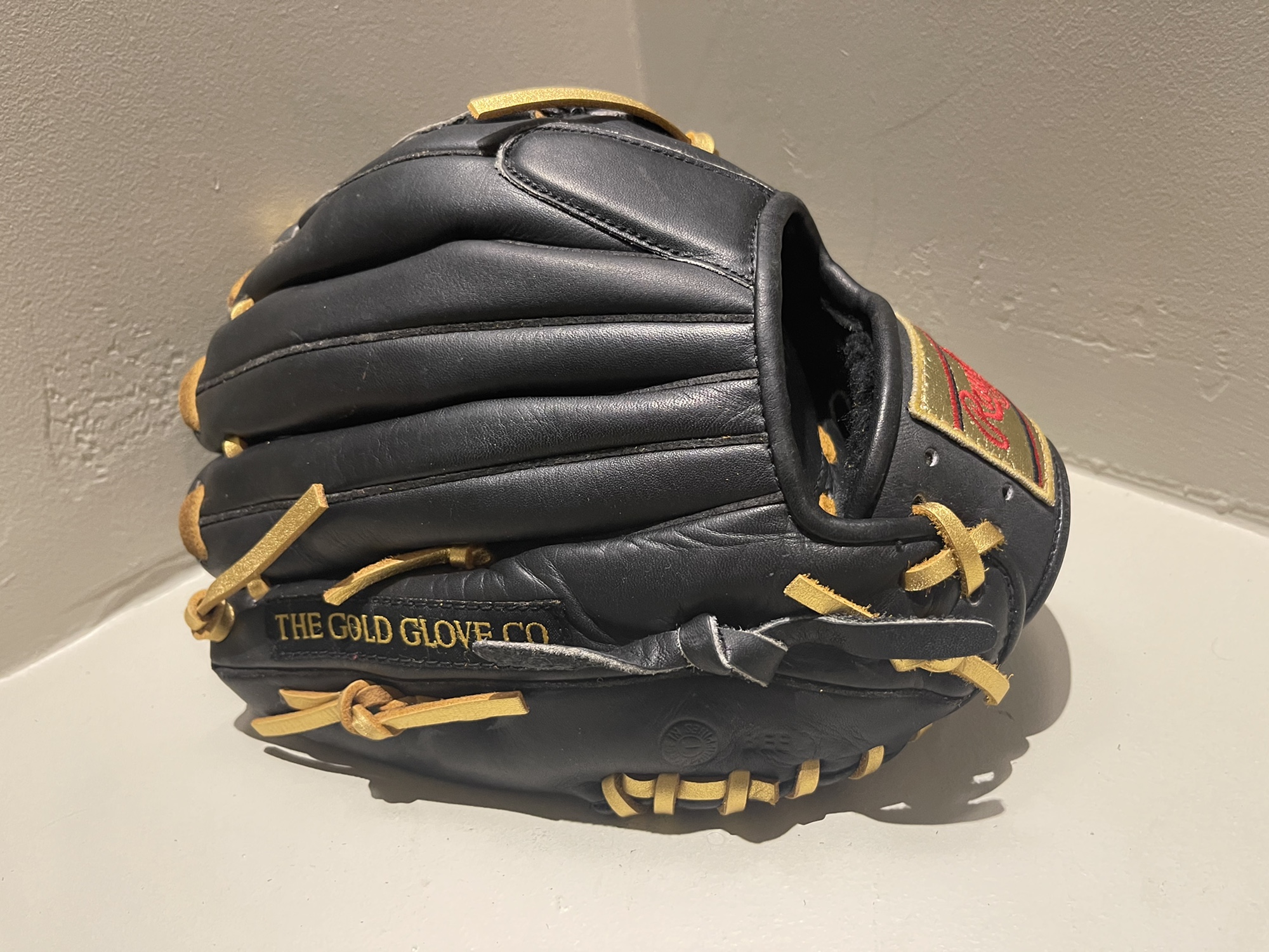 Rawlings Rare GOLD Label GG1150 Baseball Glove RHT Gold Glove Series