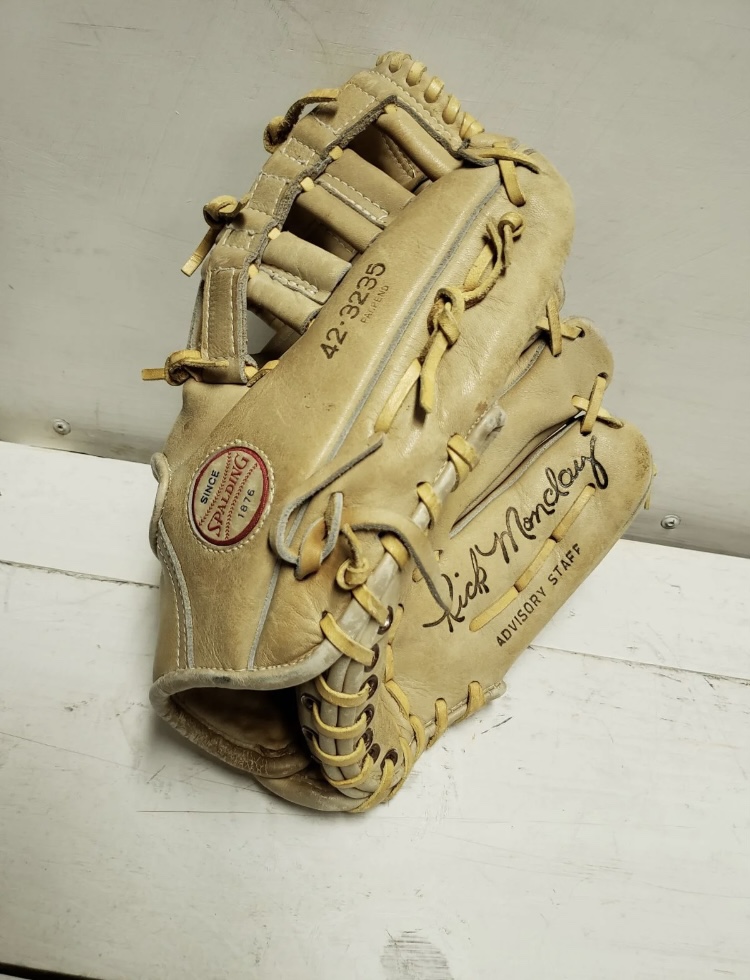 Spalding baseball glove Rick Monday Advisory staff SidelineSwap