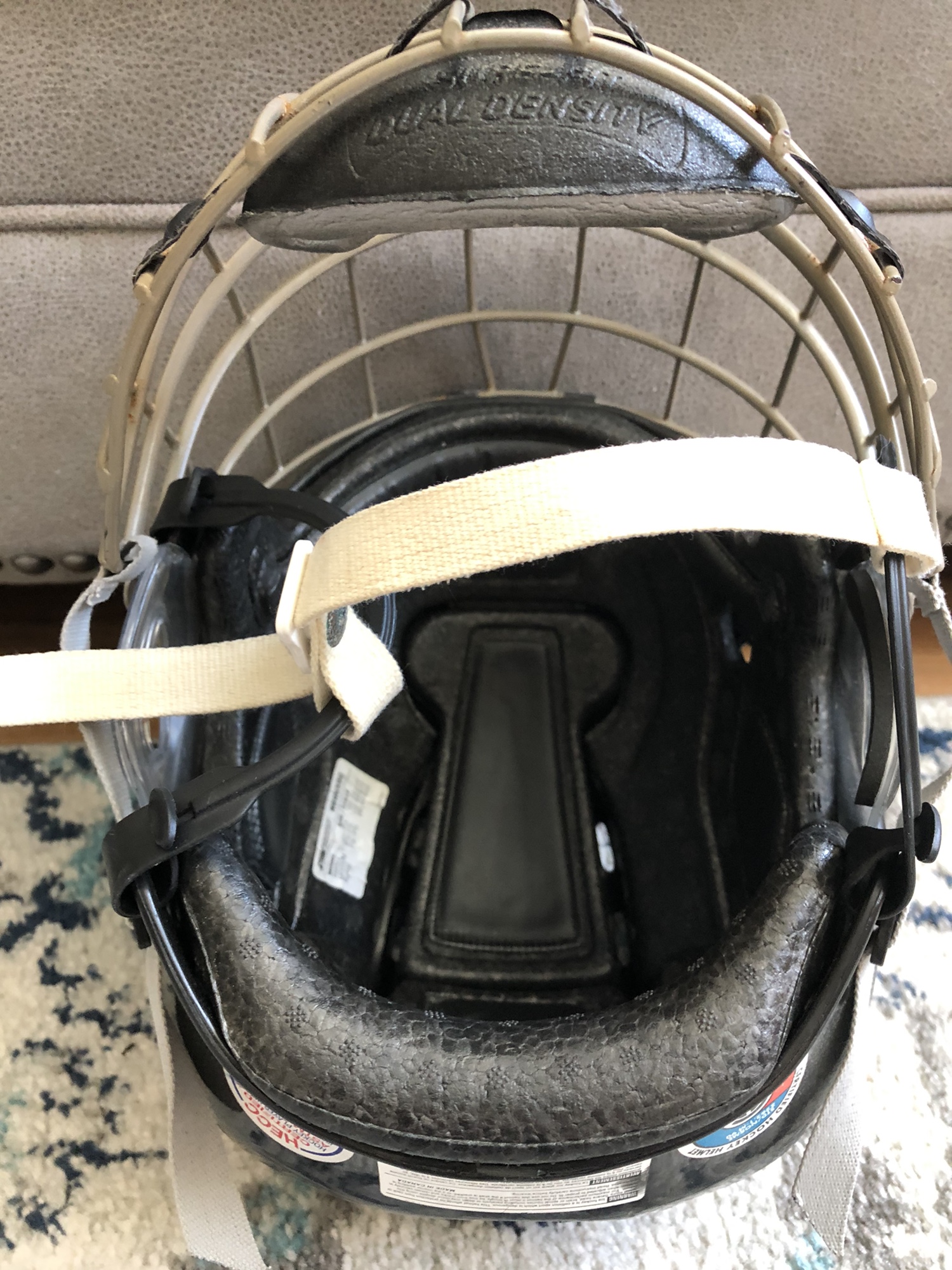 Bauer Nike Large NBH5500L Hockey Helmet SidelineSwap
