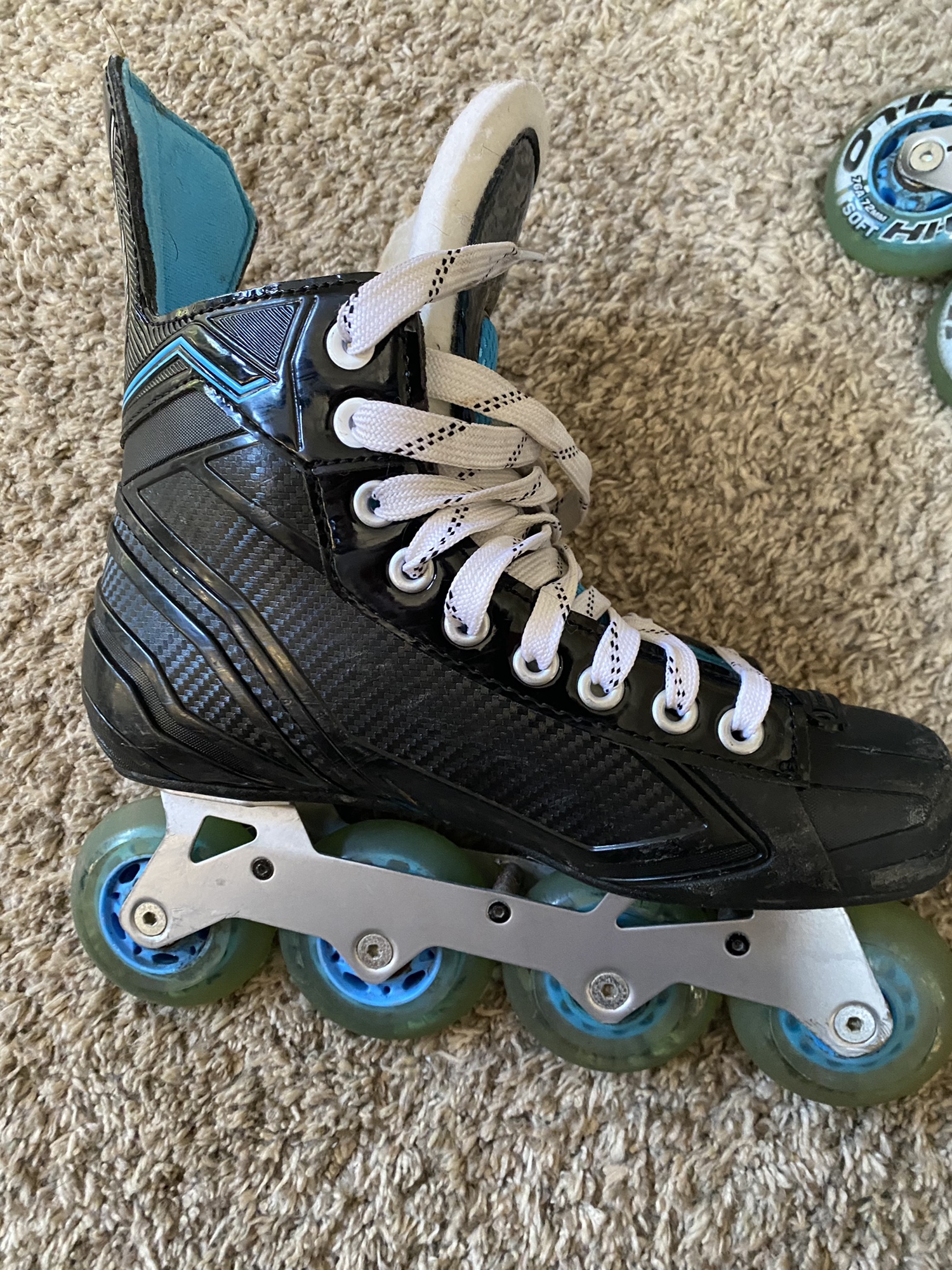 Used Bauer Regular Width Size 5 Inline Skates SidelineSwap