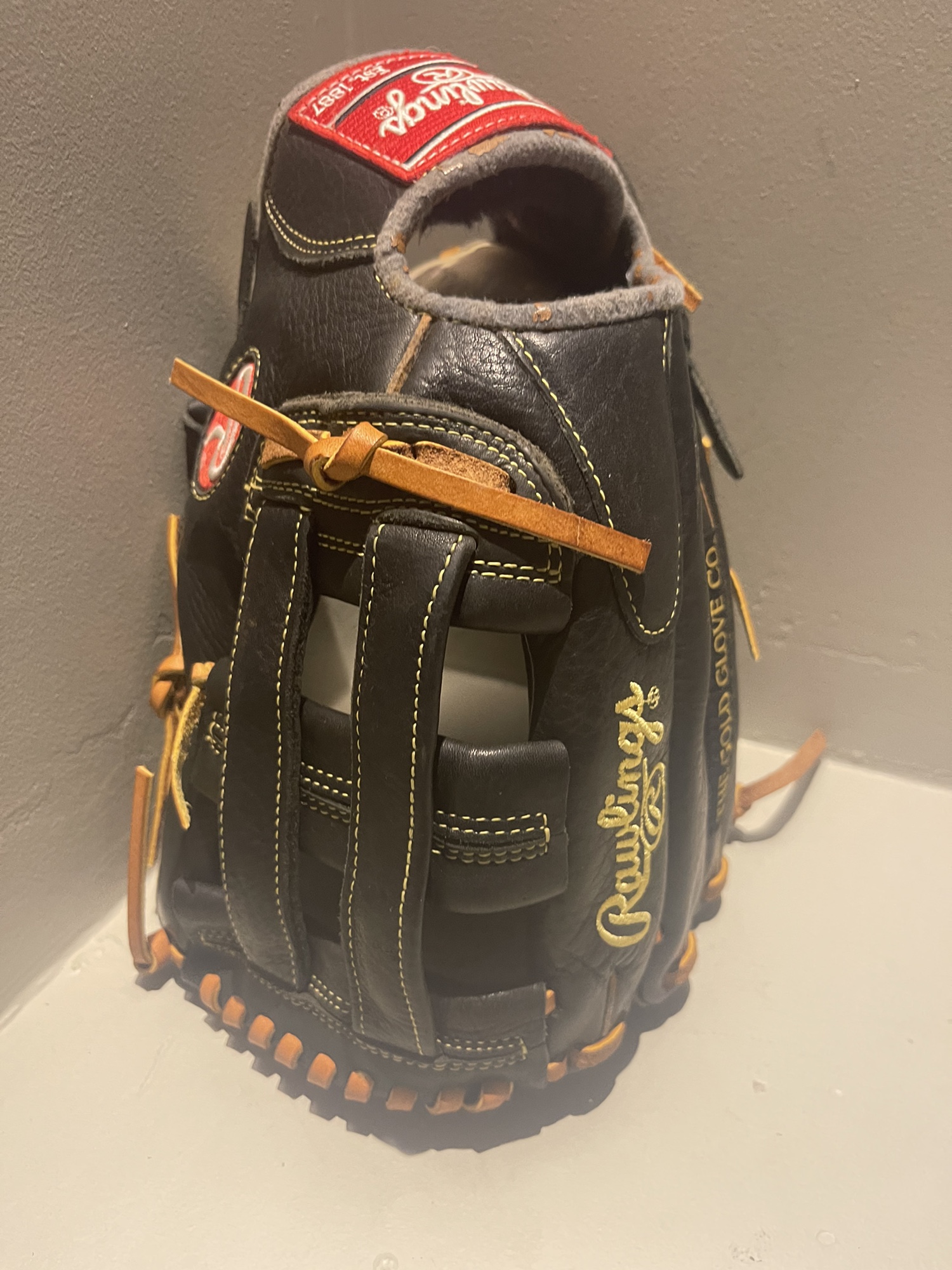 rawlings womens softball cleats