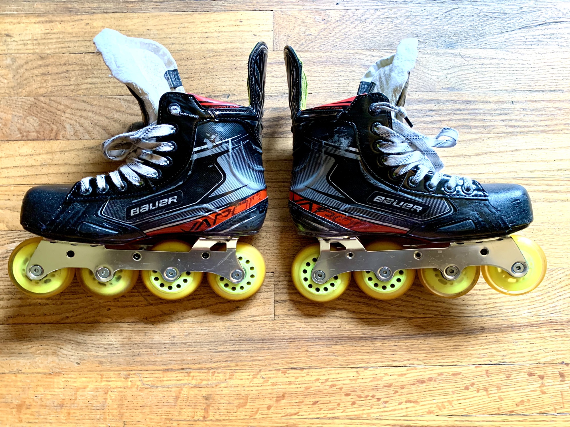 Used Bauer Regular Width Size 5.5 Vapor X2.9R Inline Skates SidelineSwap