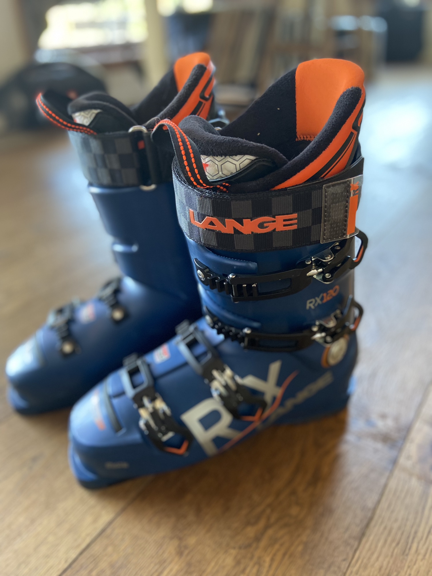 Lange RX 120 Men's All Mountain Ski Boots SidelineSwap