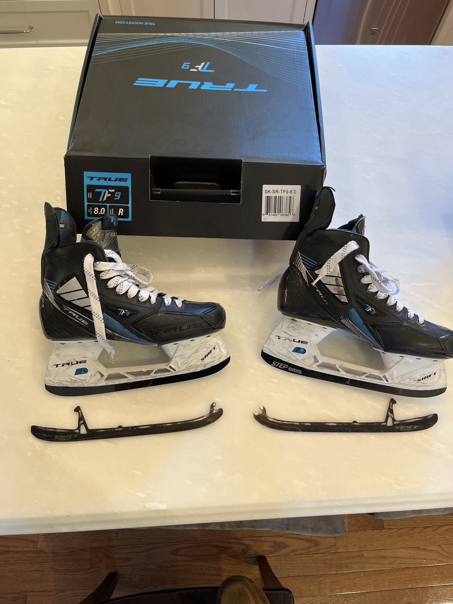 Used True TF9 Size 8 hockey skates w extra steel SidelineSwap