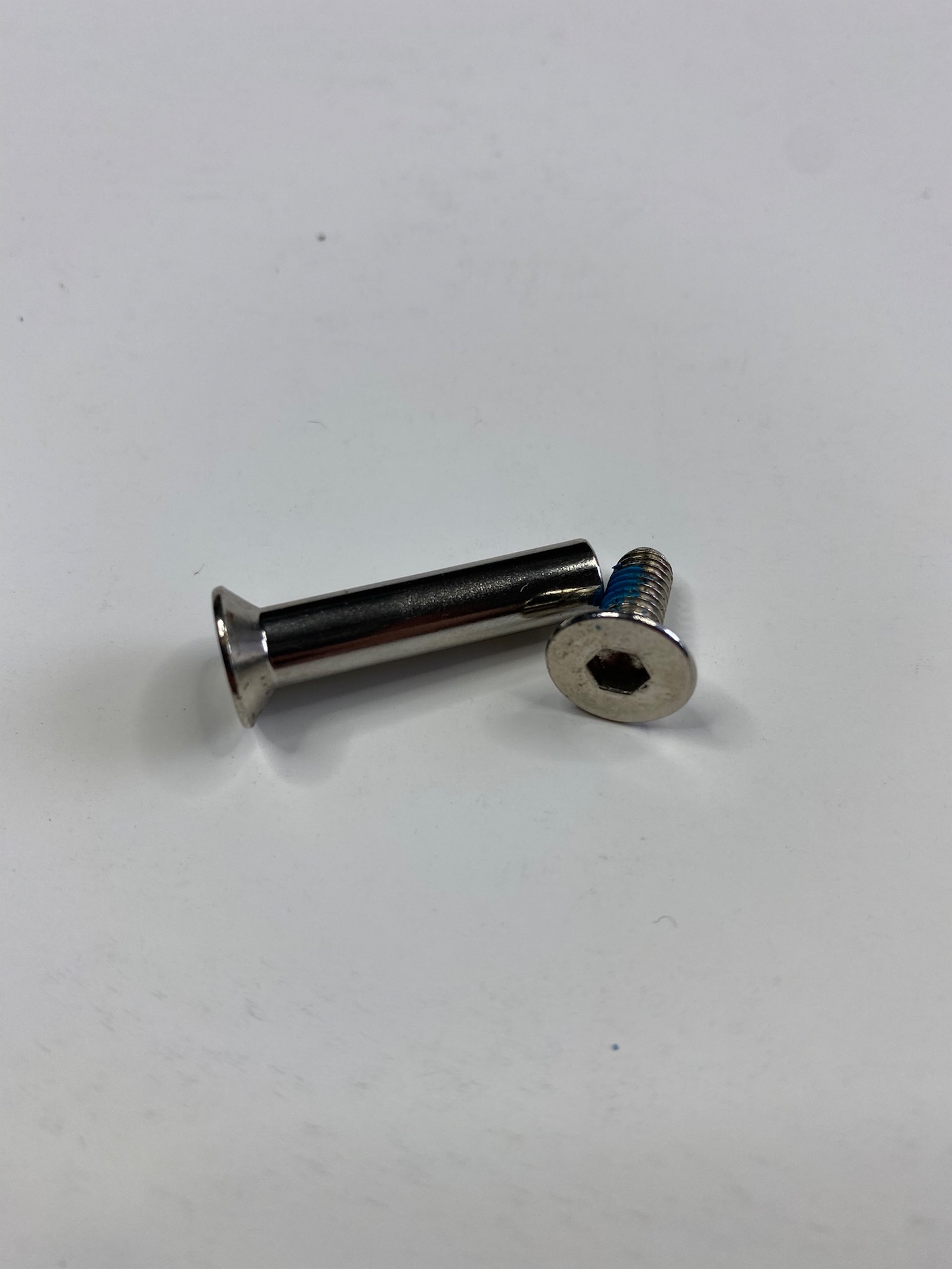 Mission Inline Skates Axles Roller Hockey Skate Axle 8Pack Nuts and