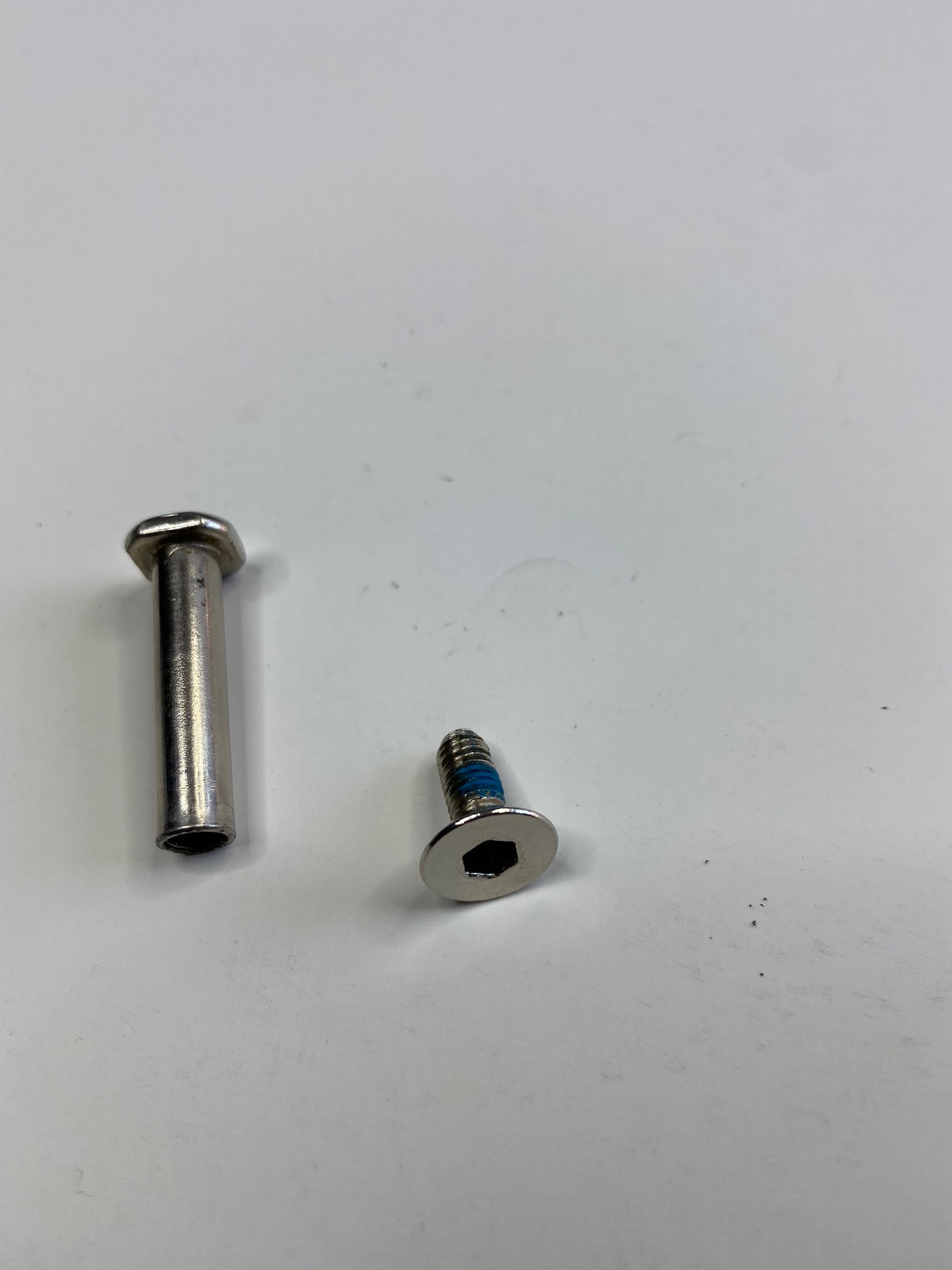 Mission Inline Skates Axles Roller Hockey Skate Axle 2Pack Nuts