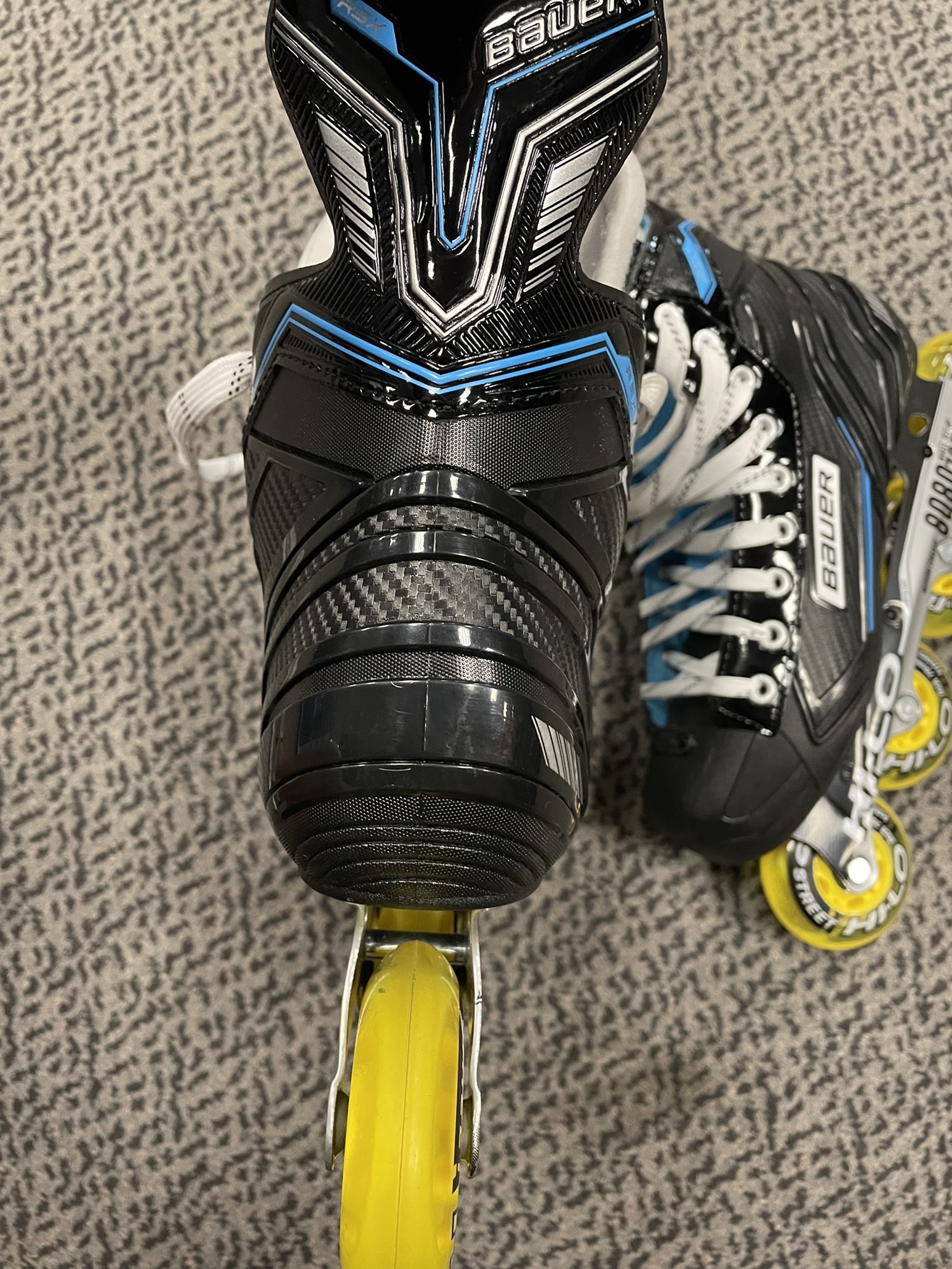 OUT OF BOX Bauer RSX SIZE 7 D width roller hockey skate SidelineSwap