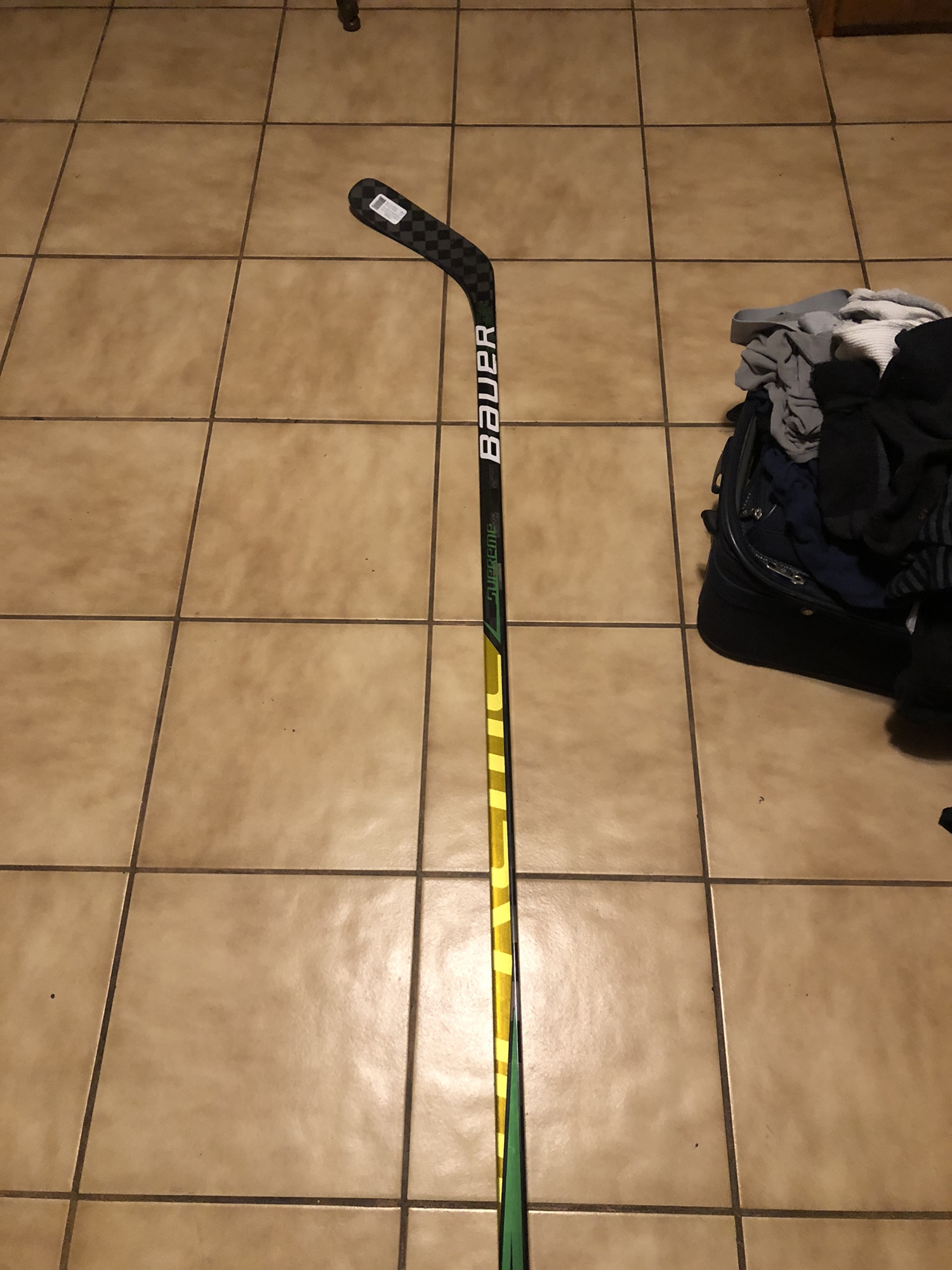 Intermediate Left Hand P88 Supreme UltraSonic Hockey Stick SidelineSwap
