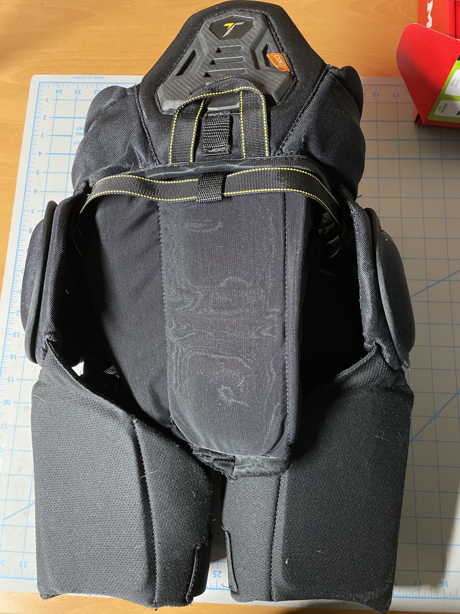 Used Small CCM Tacks 7092 Girdle SidelineSwap