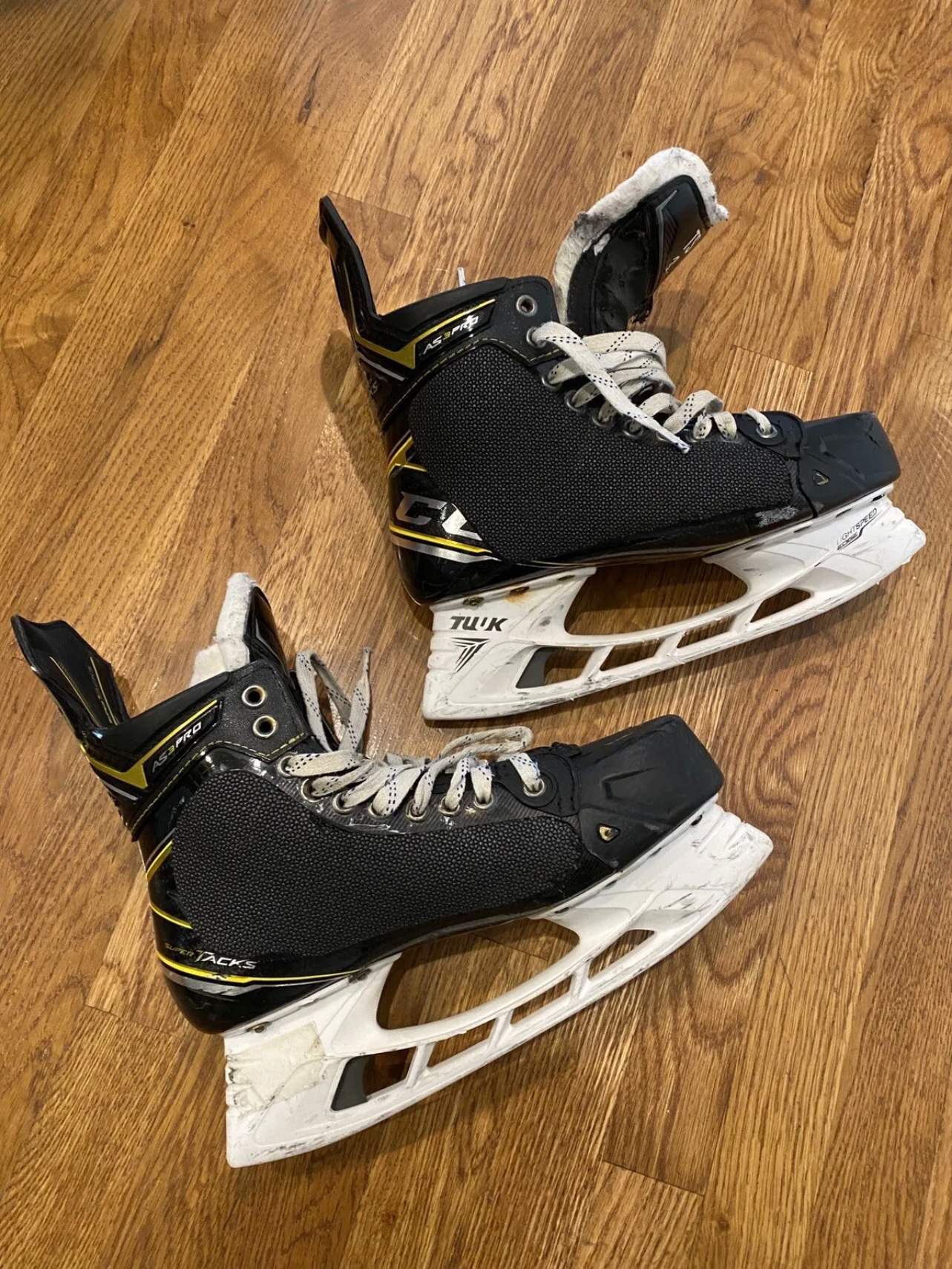 Pro Stock CCM Super Tacks AS3 Pro Hockey Skates SidelineSwap