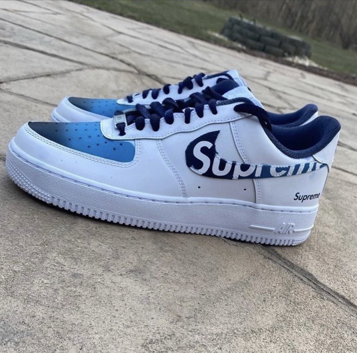 custom supreme af1