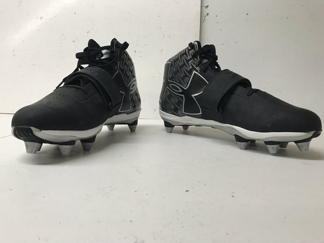 size 11.5 football cleats