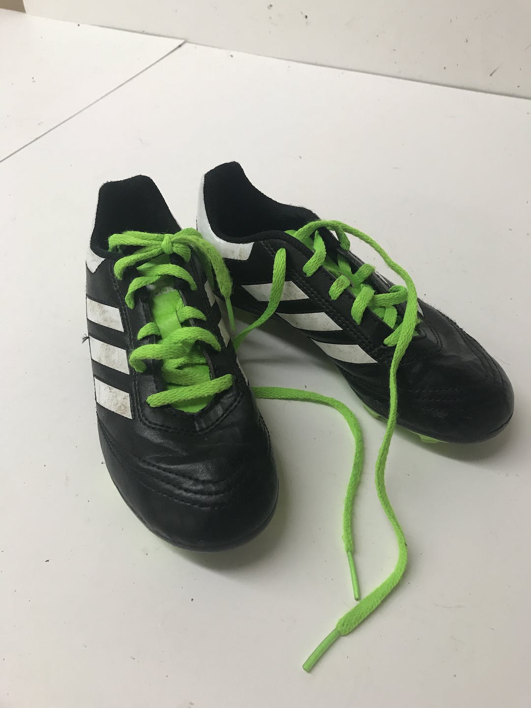 buy used soccer cleats