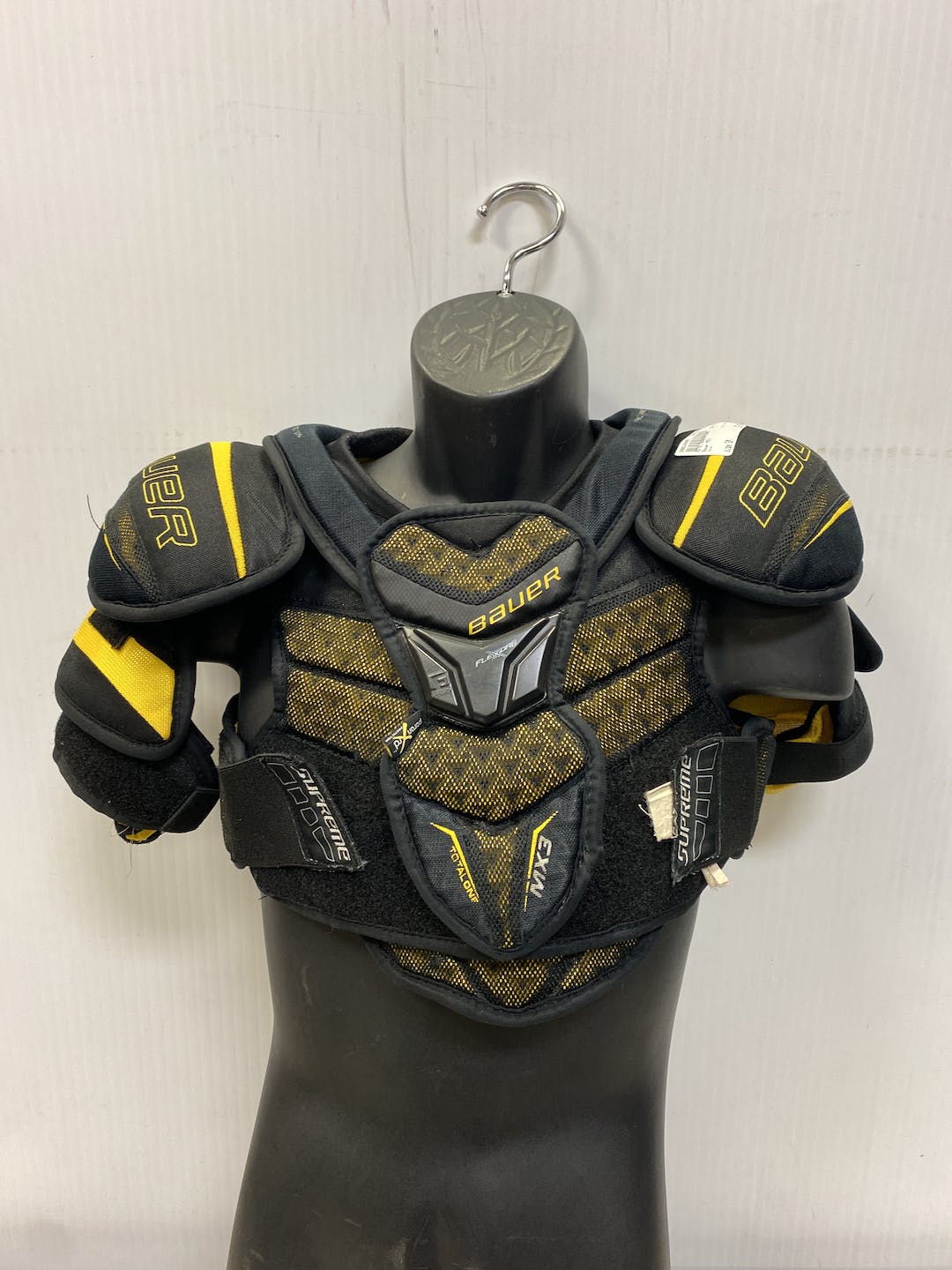 Used Bauer Mx3 Sm Hockey Shoulder Pads SidelineSwap